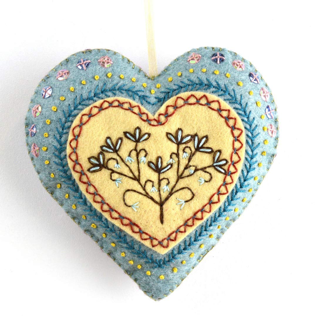 Embroidered Heart Felt Craft Mini Kit, Small