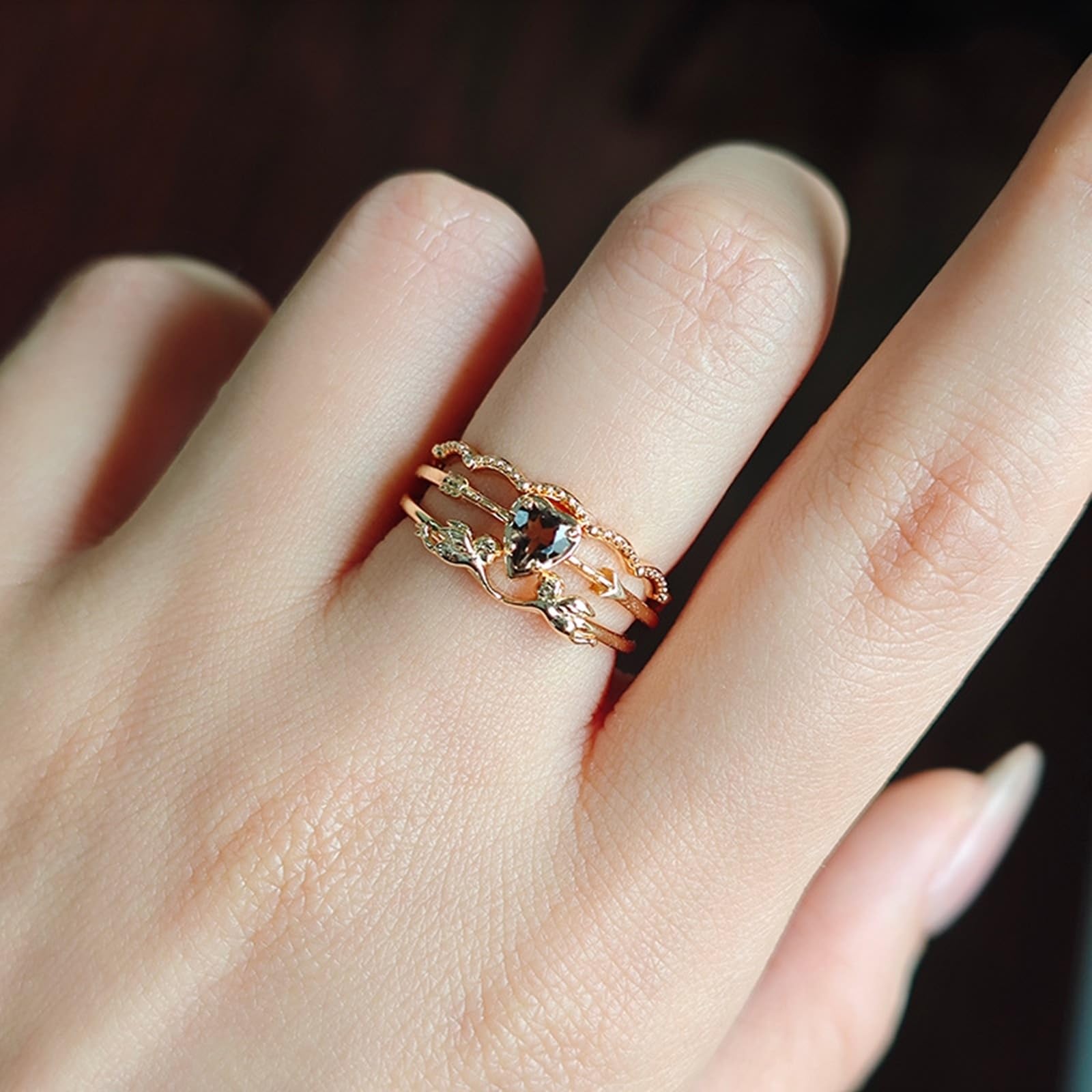 Anello solitario in vero oro 9 K/14 K/18 K, forma filigranata