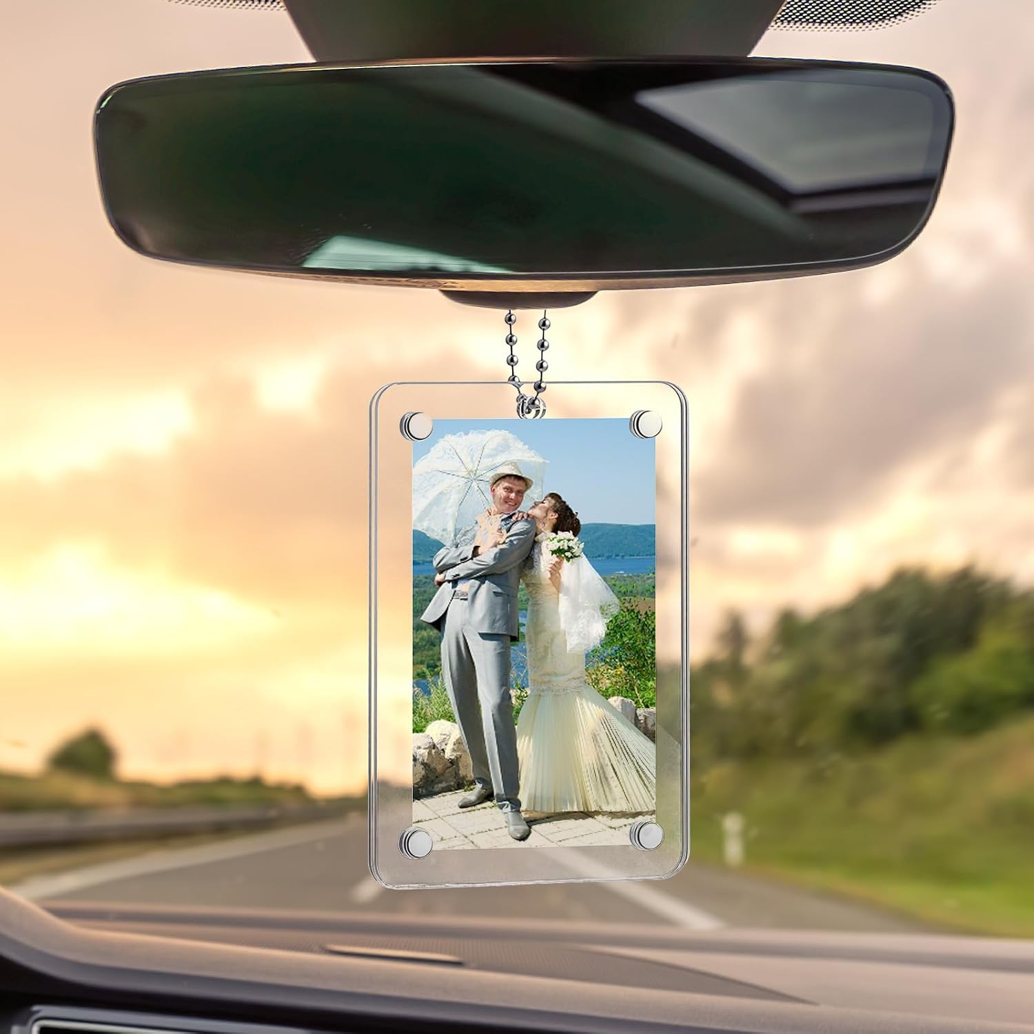 2Pcs Car Hanging Photo Holder Magnetic Car Picture Holder Acrylic Photo Frame for Rear View Mirror Accessories Ornaments Decor