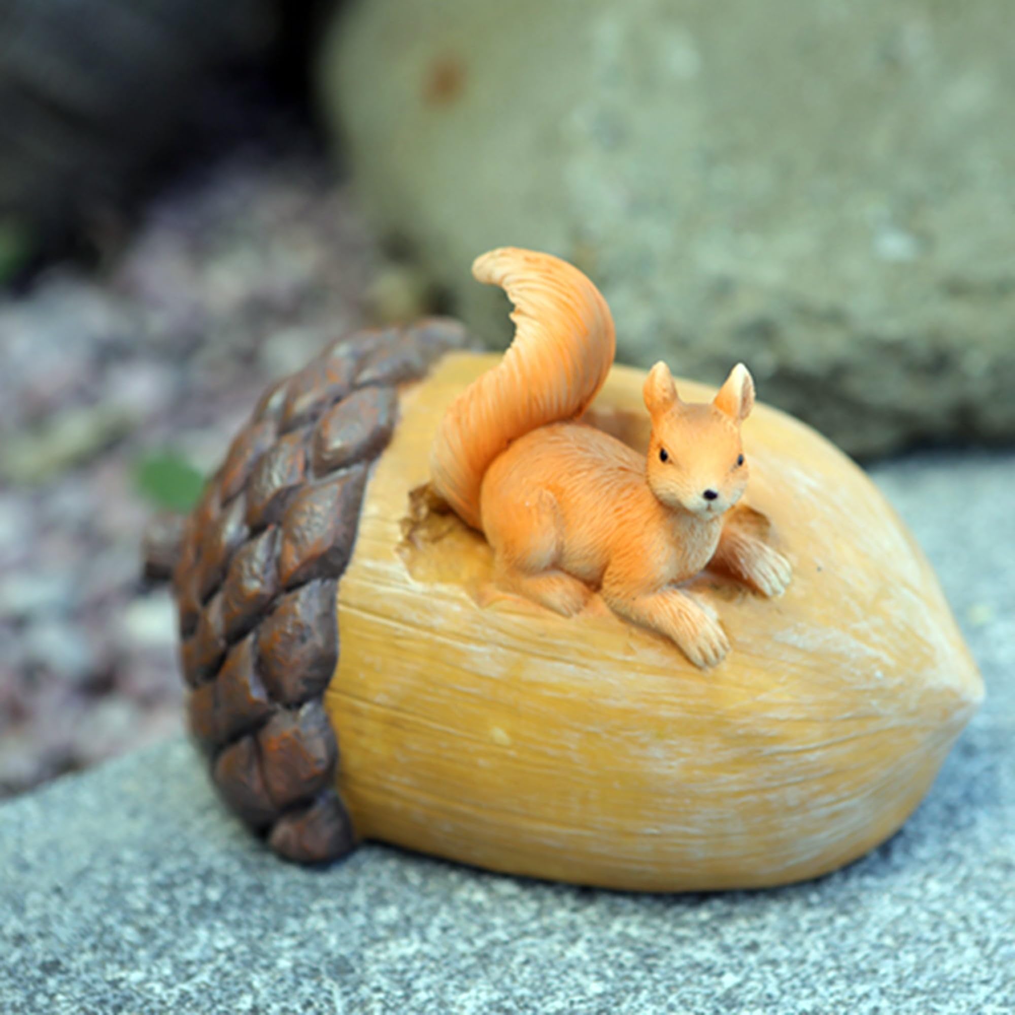 Amazon.com: Niwhydi Key Hiders Outside Acorn Squirrel Figurine