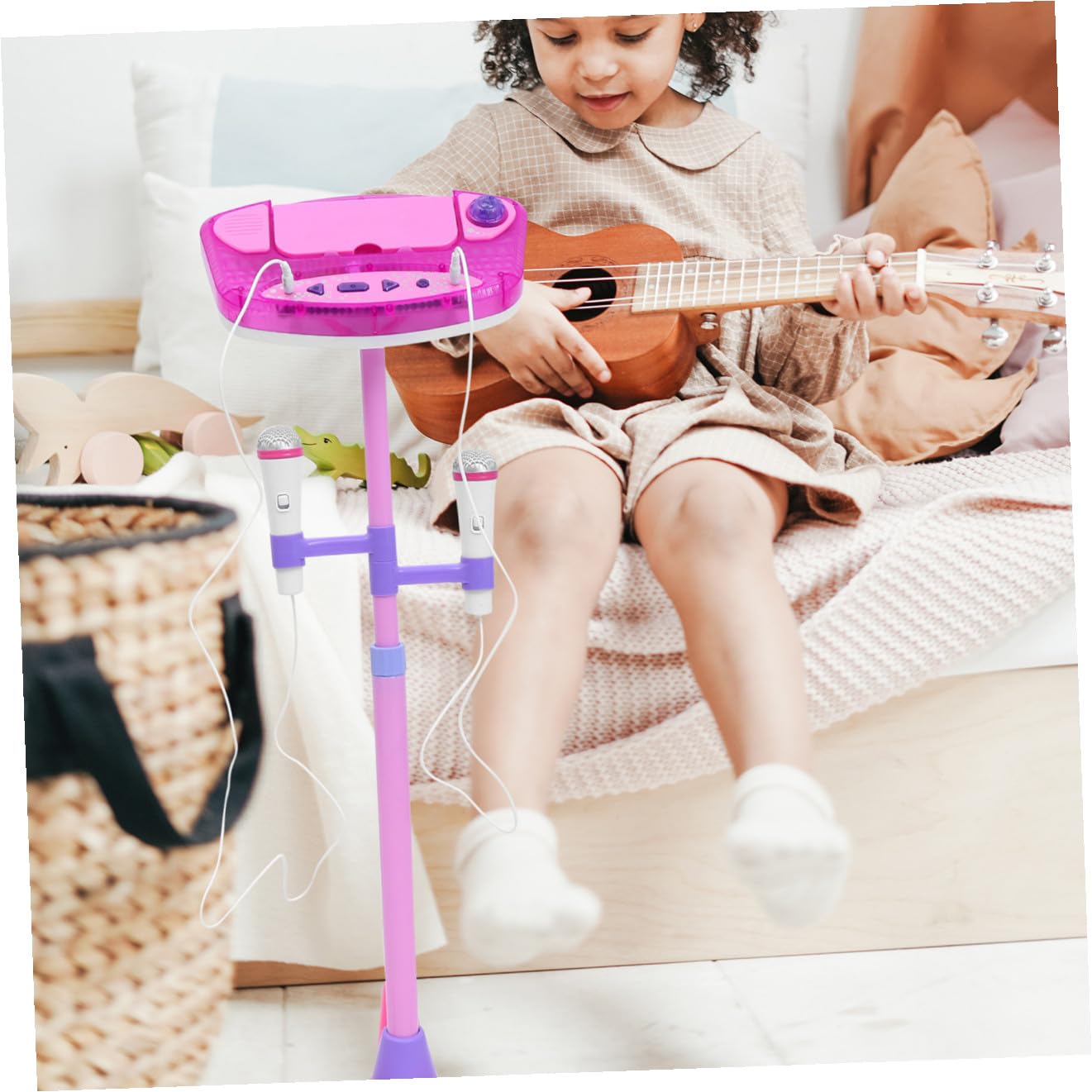 Microfono Giocattolo per Rosa Doppio Microfono Creativo Musicale Supporto Regolabile e Modalità Mp3 Gioco Educativo per Sviluppo Cognitivo e Interazione Genitore-Figlio