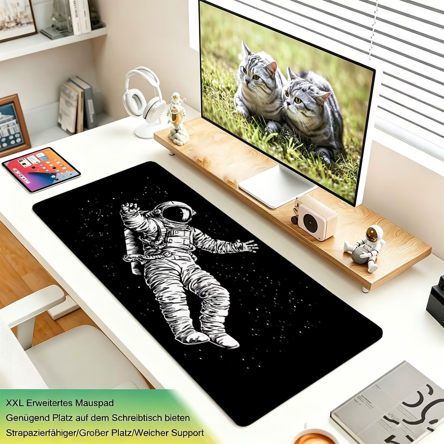Tappetino Mouse Gaming XXL, Mousepad 1200x600x4mm nero astronauta-2 0x0-245 | Tappetino Scrivania con Base in Gomma Antiscivolo Bordi Cuciti per Computer, PC, Migliora la Precisione e la Velocità