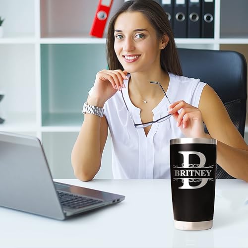 Miniatura 7 de Vaso personalizado con nombre grabado y texto, vaso de café de acero inoxidable personalizado de 20 onzas con tapa, regalos personalizados para