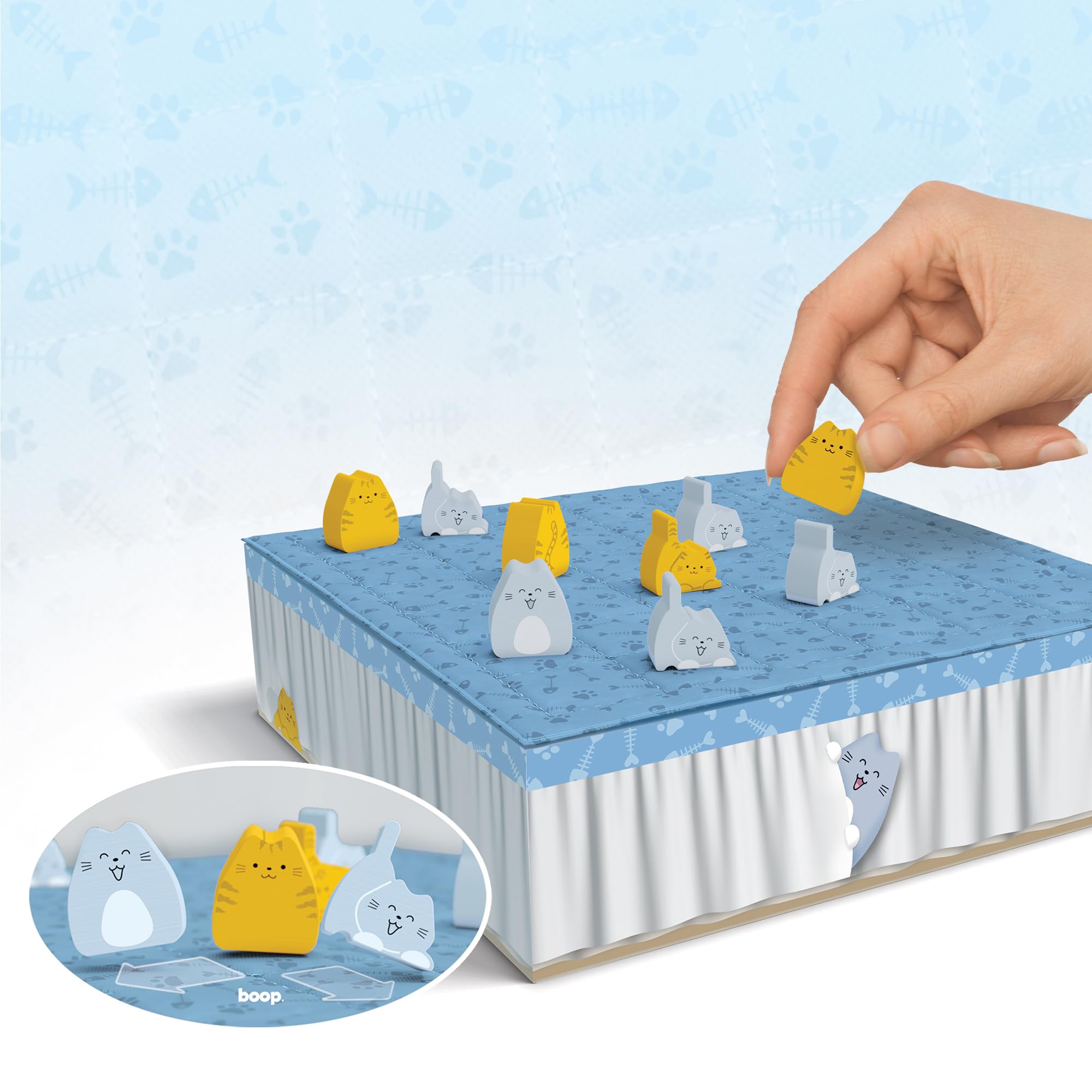Lucky Duck Games | BOOP | Jeu de Stratégie Simple Mais Tactique pour Adultes & Enfants dès 10 Ans | Jeu de Société Mignon | Chatons, Réflexion et Fun | Plateau Tissu