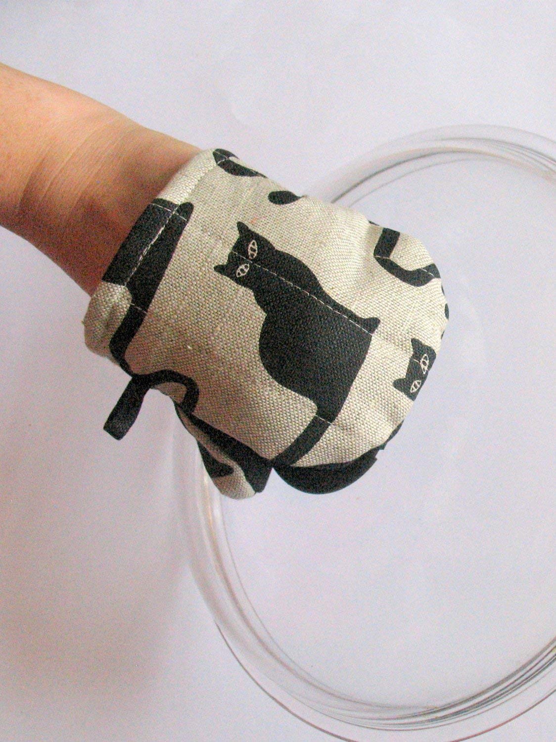 Black Cat Oven Mitt Quilted Oven Glove Kitchen Decor Insulated Pot Holder Handmade