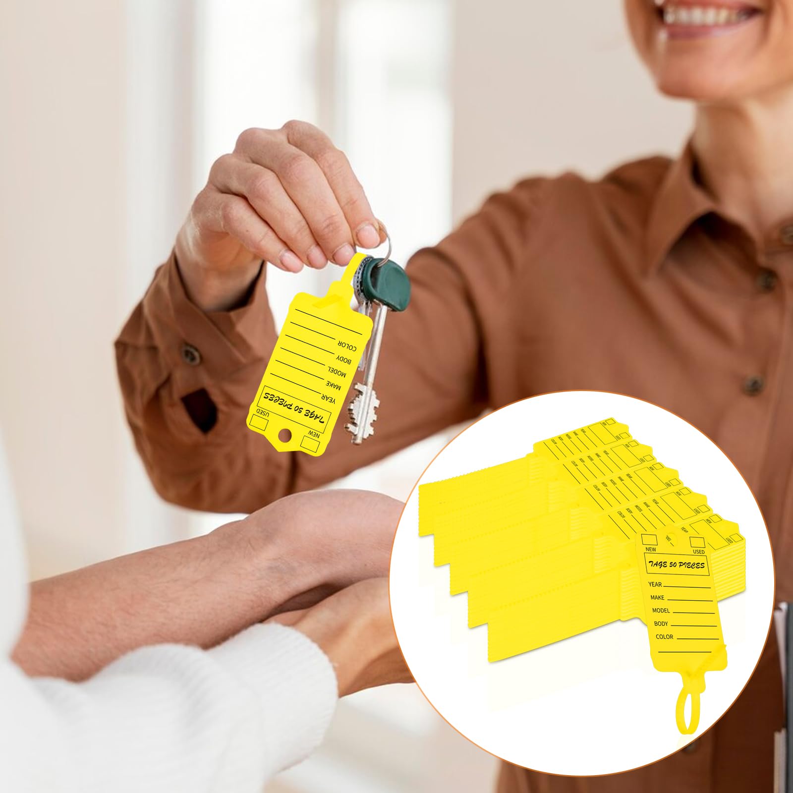 Lot de 200 étiquettes auto-verrouillables jaunes en plastique pour clés de voiture, étiquettes d'identification d'expédition, étiquettes étanches pour boîte à clés, bureau, magasin, concessionnaire