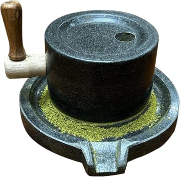 Manual Grain Mill Made of Stone, Robust Model for and Cereals - Hand-Operated Kitchen Mill | For Household Kitchen Restaurant Baking Coffee Flour Pepper Salt