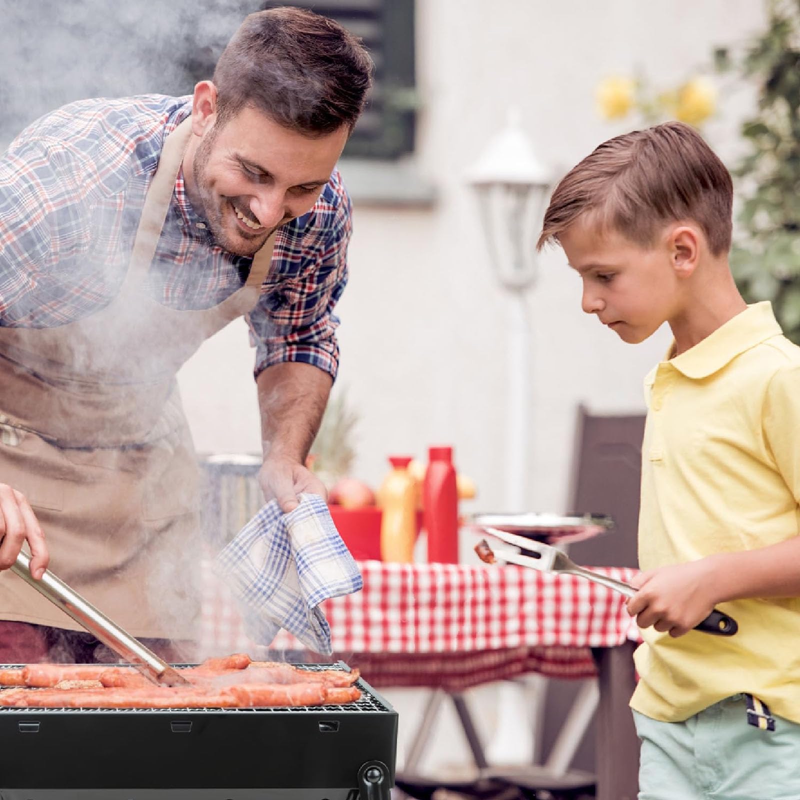Grill barbecue, tavolino pieghevole portatile del barbecue del carbone di legno, all'aperto in acciaio inossidabile Fumatore BBQ per il picnic Giardino Terrazza Camping Viaggio Parte del cortile