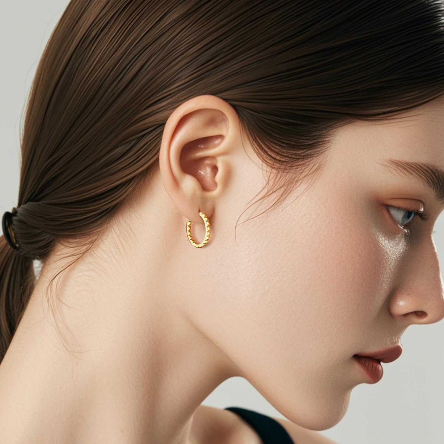 Gold Hoops Earrings for Women 14K Gold Earrings for Women Stud Earring Trendy Raised Pyramid-Like Carvings Arranged in a Neat Hypoallergenic Stud Earring for Womens 20mm