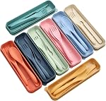 8 Ensembles Couverts en paille de blé, ensemble d'ustensiles de voyage portables réutilisables avec boîtier, ensemble de table de fourche à couteaux à cuillères, pour enfants Camping pique-nique de voyage pour adultes ou utilisation quotidienne (8 Couleurs)