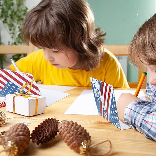 Miniatura 5 de Outus Juego de 30 tarjetas de felicitación patrióticas en blanco para el 4 de julio, tarjetas de notas con la bandera estadounidense con sobres