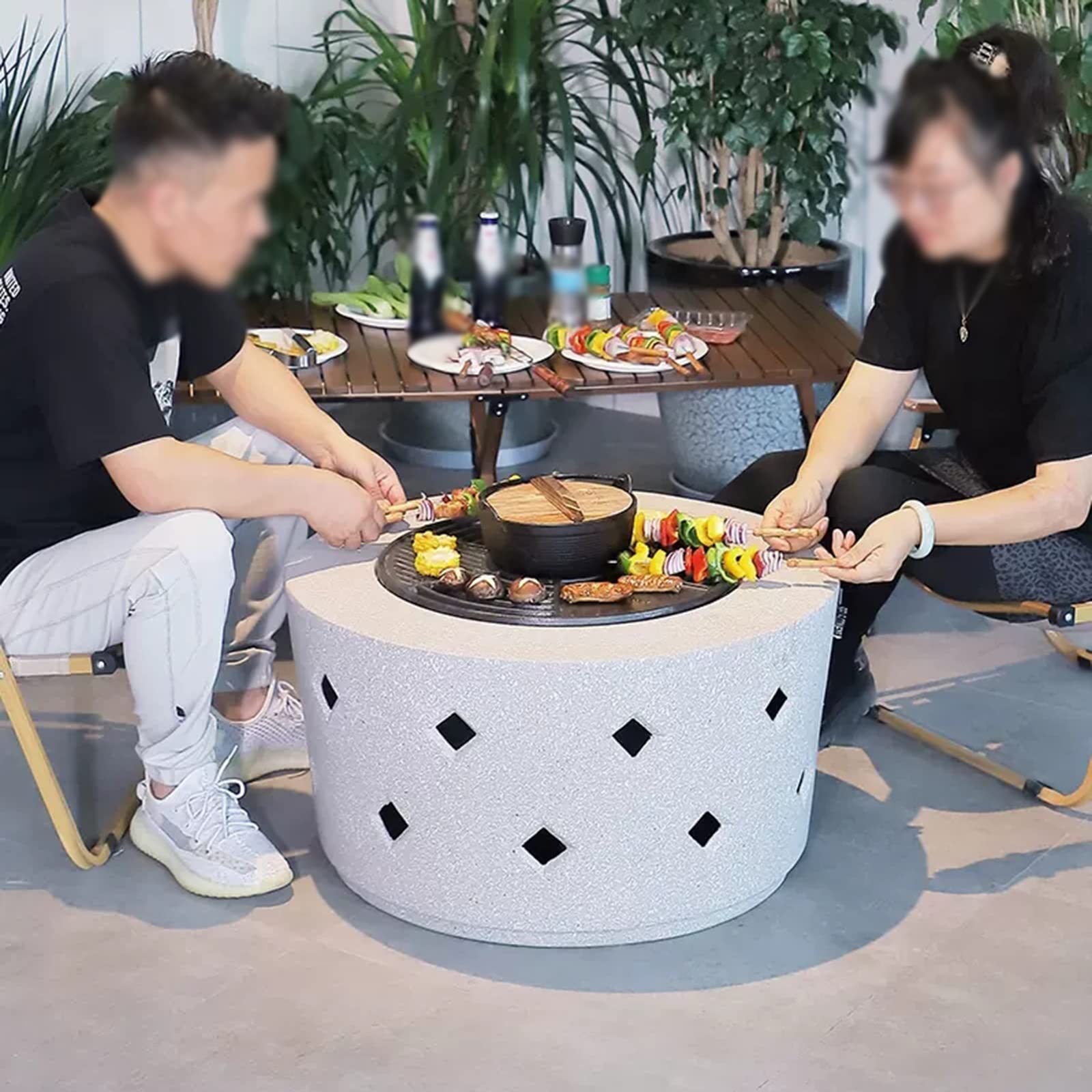 Grill Grillowy Gospodarstwo domowe Dziedziniec Zewnętrzny balkon Grill węglowy Stół do grilla Szaszłyki Piec Żelazny stołowy Grill węglowy do grillowania(Czarny)