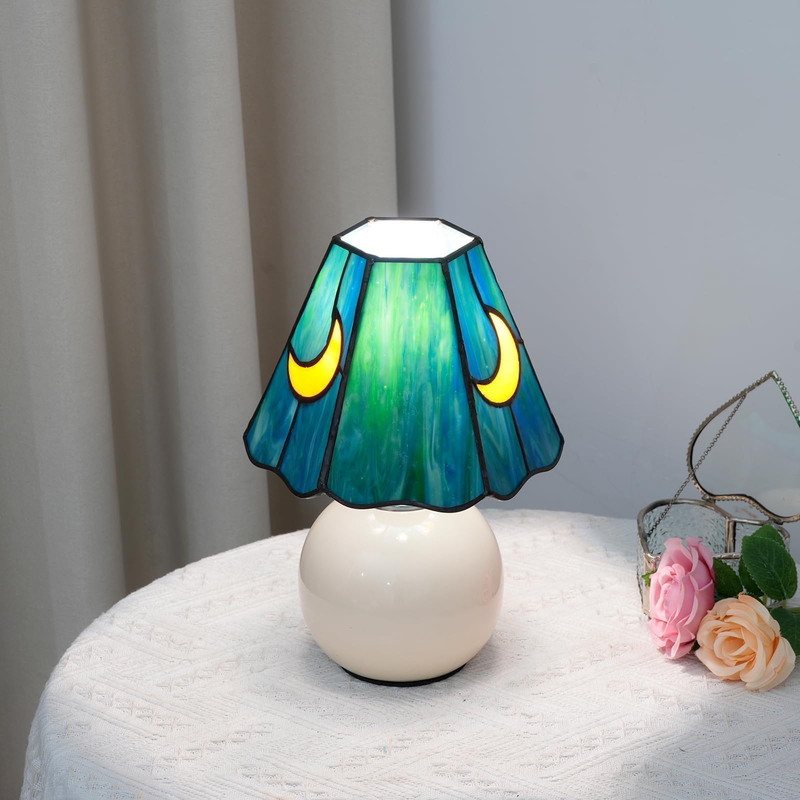 Tiffany-Lampe, Buntglas-Tischlampe, Pilz, Mond, niedlich, klein, Nachttischlampen für Wohnzimmer, Heimdekoration, einzigartige ästhetische Wohnzimmer-Dekoration, Mädchen, Meerblau