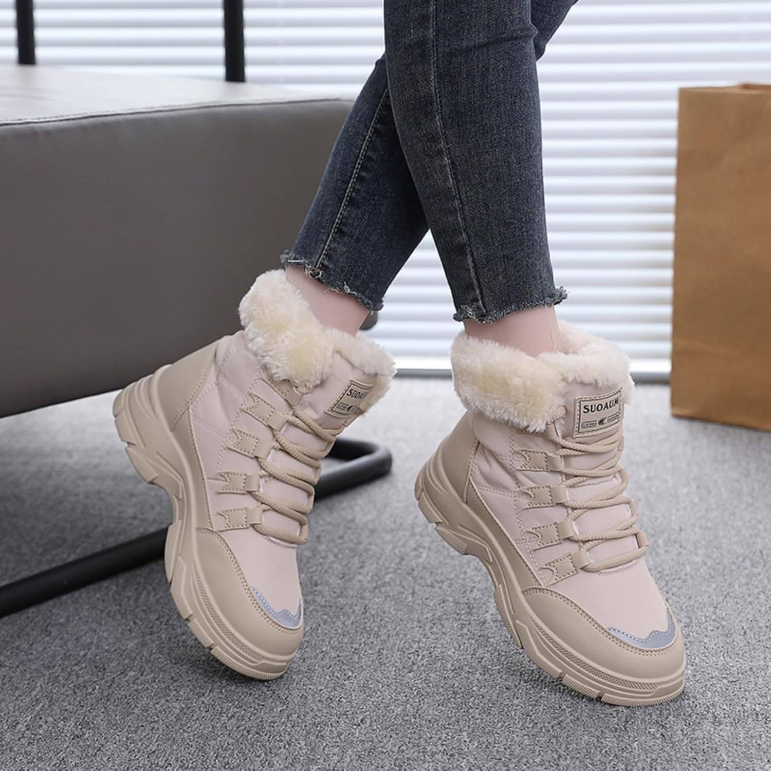 Women's winter fur-lined hiking boots: plush warm lining, lace-up + side zipper decoration, thick non-slip sole — stylish and comfortable, integrating trendy design with winter comfort