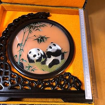 ジャイアントパンダ刺繍置物 Amazon.co.jp: 中国民芸品 パンダ 両面刺繍 置物 中国蘇州伝統