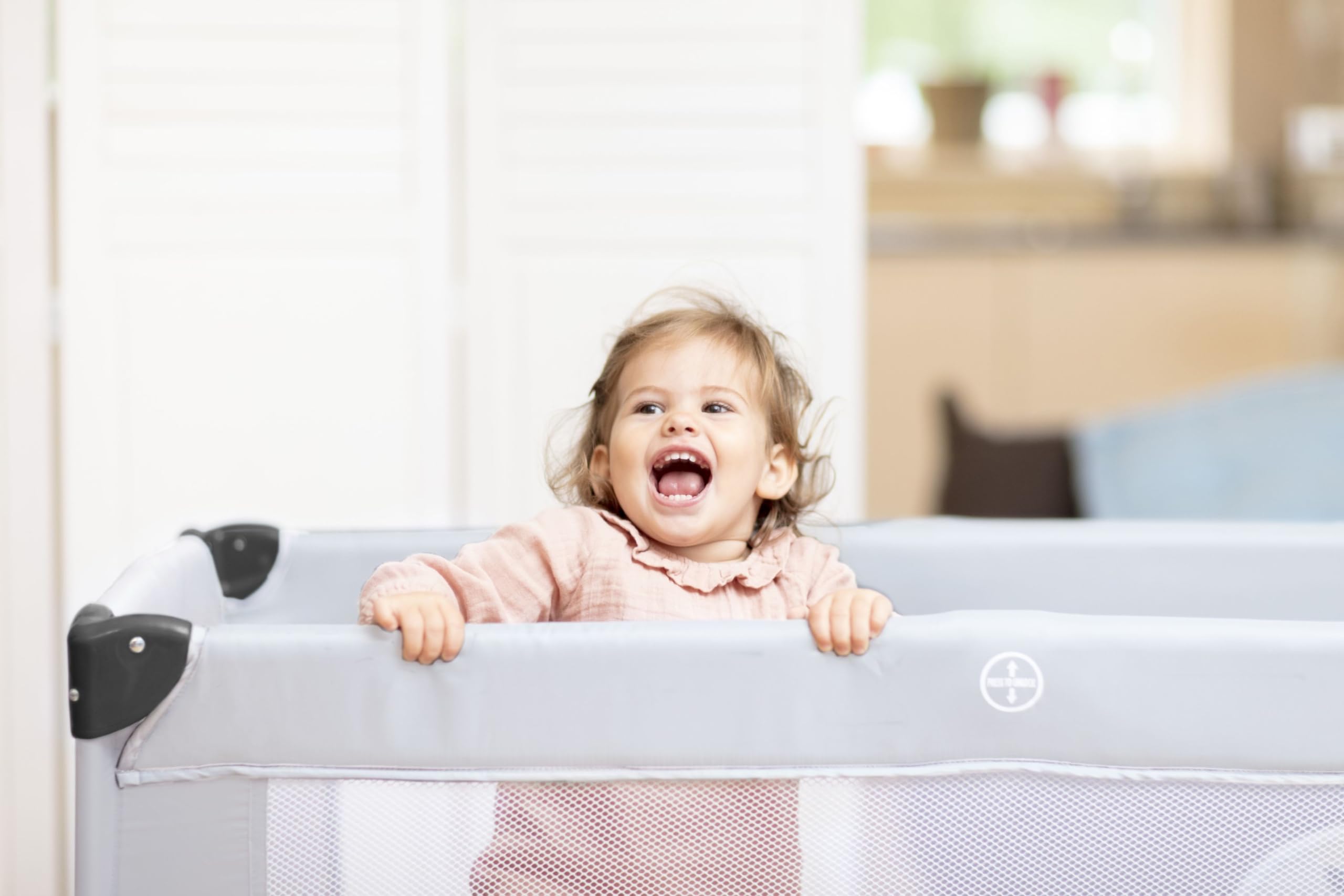 Fillikid Baby Reisebett 60x120cm Nizza Exklusiv | Von Geburt bis 25 Monate (15kg), inkl. Transporttasche & Matratze, kompakte Maße