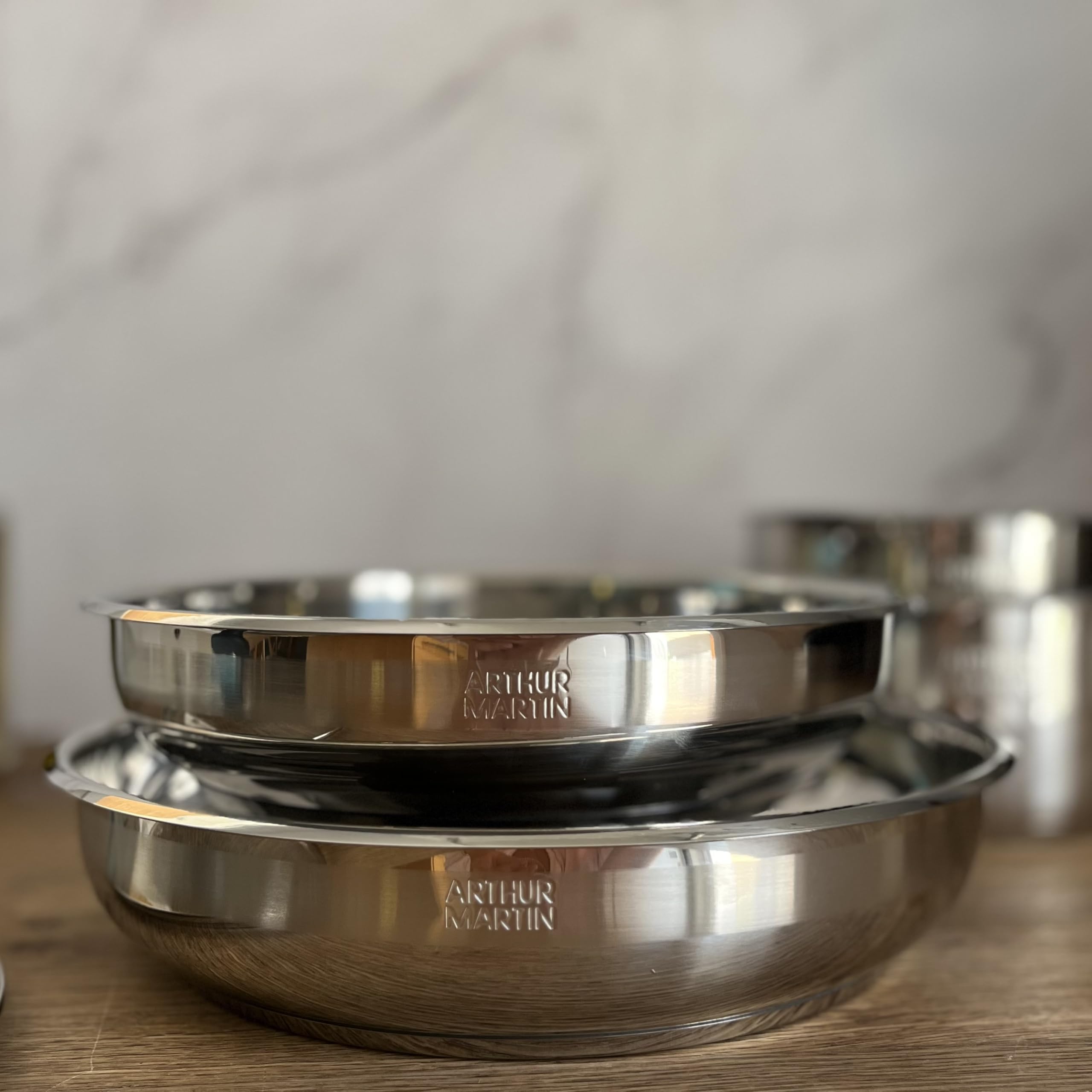 Arthur Martin - Batterie de Cuisine 10 Pièces en Inox avec Poêles et Casseroles, Tous Feux dont Induction, Couleur Noir
