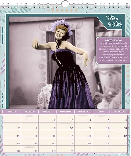 Miniatura 8 de Calendario mensual de pared 2023 I Love Lucy, edición especial, 12 meses, 13 x 15 pulgadas (DDSE902823)