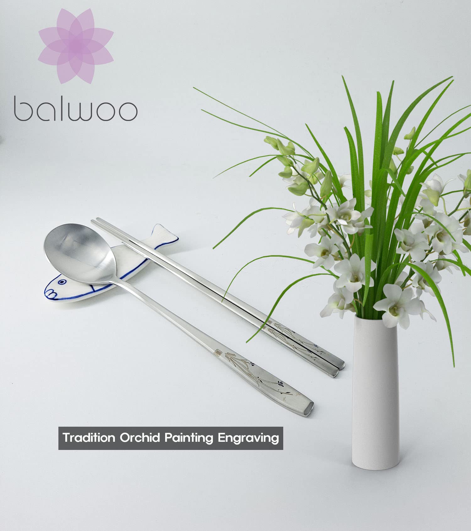 [2 juegos] Diseño de orquídea estilo coreano cuchara de arroz pegajoso juego de palillos de acero inoxidable 304 cuchara de sopa ramen palillos cubiertos (2 juegos)