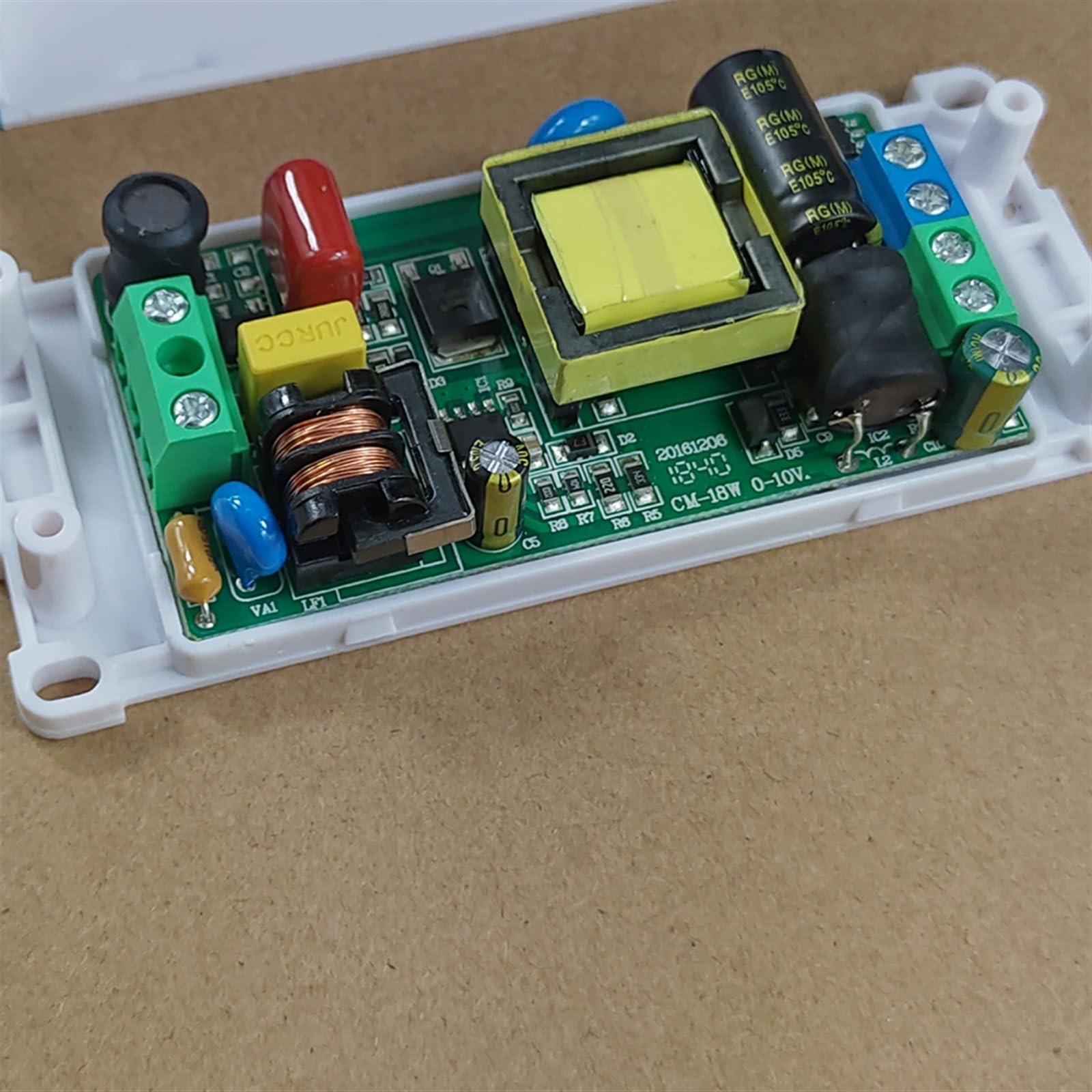 Driver électrique LED à intensité variable 3 W-20 W 0-10 V compatible avec Lutron, Courant constant 300 mA 400 mA 500 mA 600 mA 700 mA Entrée 100-240 V AC(24-42V 500mA)