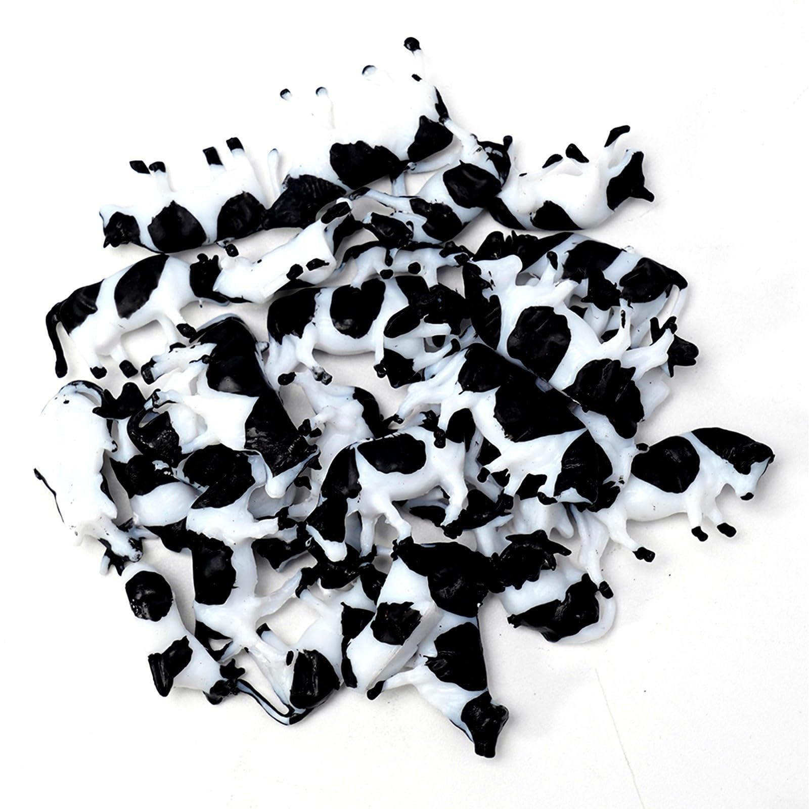 HO Scale Lot de 30 figurines de vache en plastique peintes d'animaux de la ferme pour modélisme ferroviaire