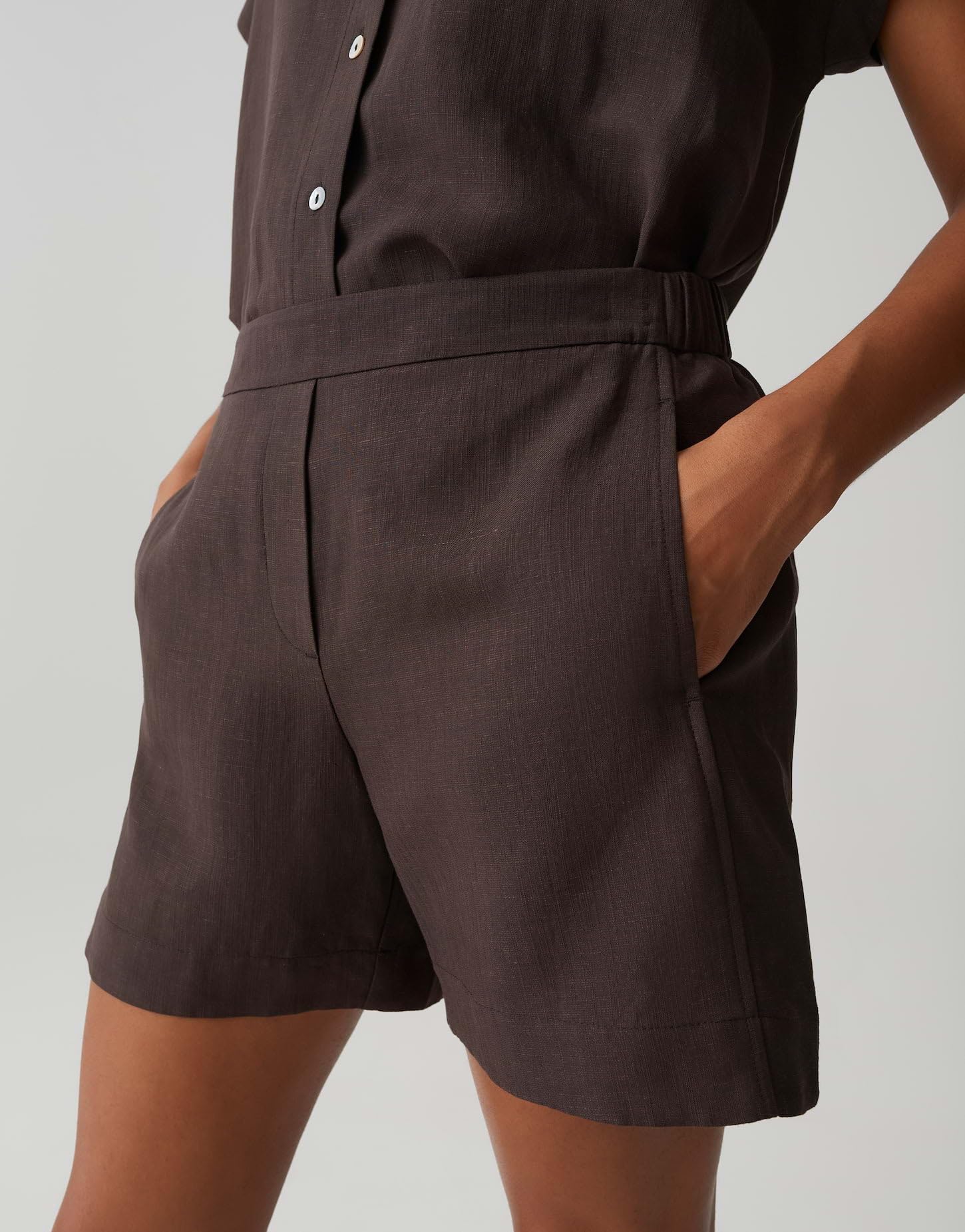 OPUS Damen Shorts | MELANE Oasis aus ECOVERO™ Viskose Leinenmix