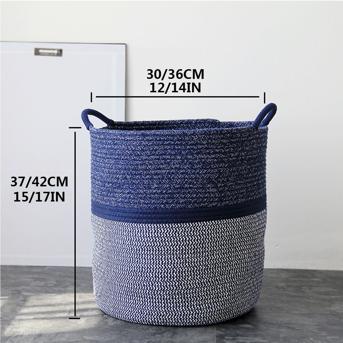 Cesto in Corda di Cotone Secchio per Vestiti sporchi Cesto portaoggetti Fatto a Mano con Manico per Coperta Camera da Letto Soggiorno Cesto Decorativo (A4 30 * 37CM)