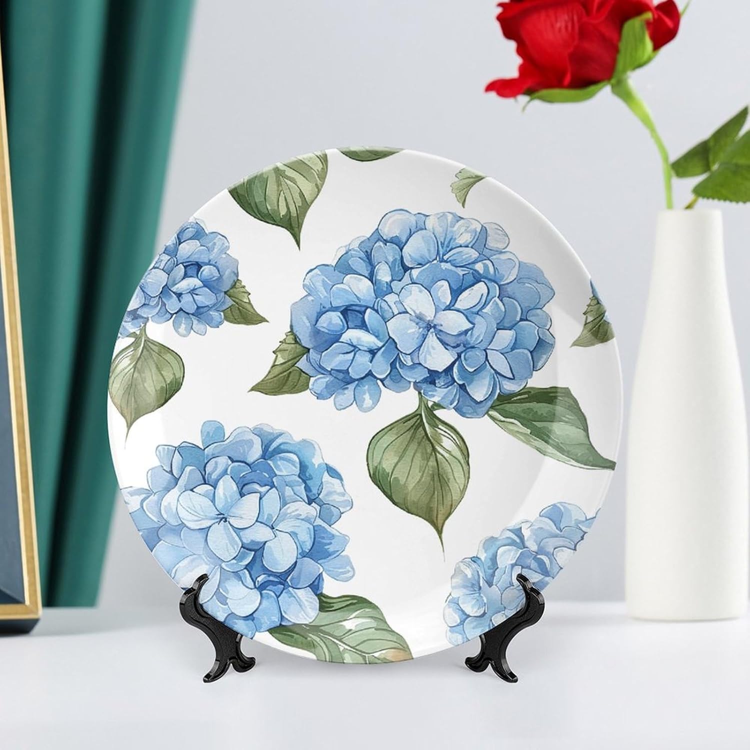 Blue Hydrangea Pattern Ceramic Decorative Plate Boho Bone China Decorative Plate with Display Stand Wall Hanging Ornament Plates for Kitchen Dining Room Wine Cabinet Home Décor 10inch