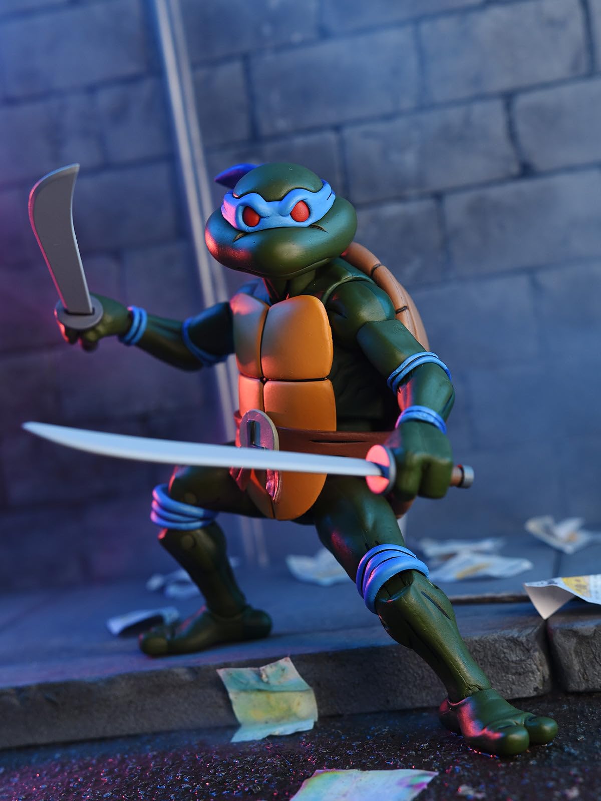 Amazon | NECA レオナルド カートゥーン アクションフィギュア 18cm