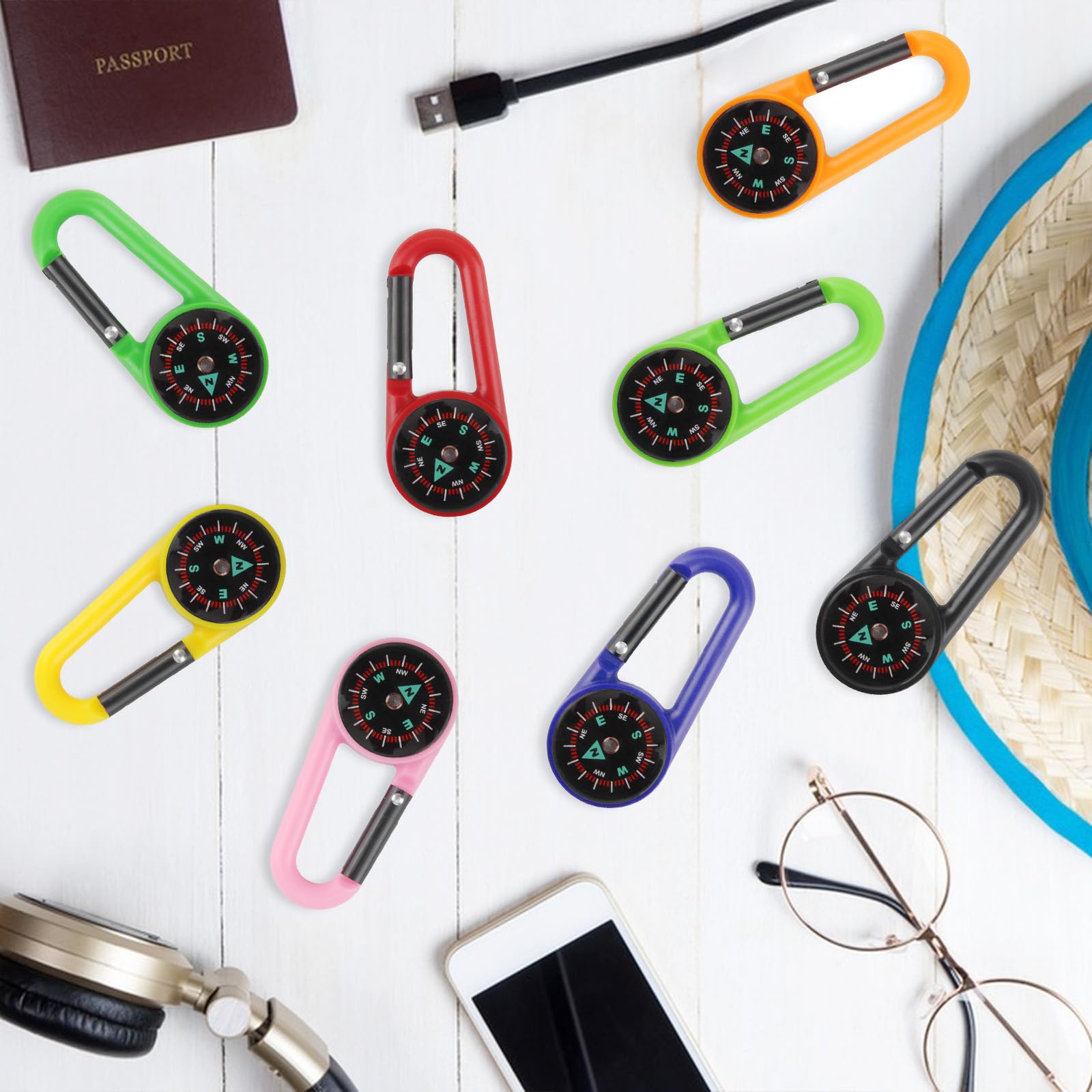 20 Pezzi Bussola Portachiavi, Moschettone Bussola Bambini, Direzione Magnetica, Mini Bussole da Campeggio, Colorata Bussole Navigazione per Mappe, Navigazione, Orienteering, Sopravvivenza, Backpacking