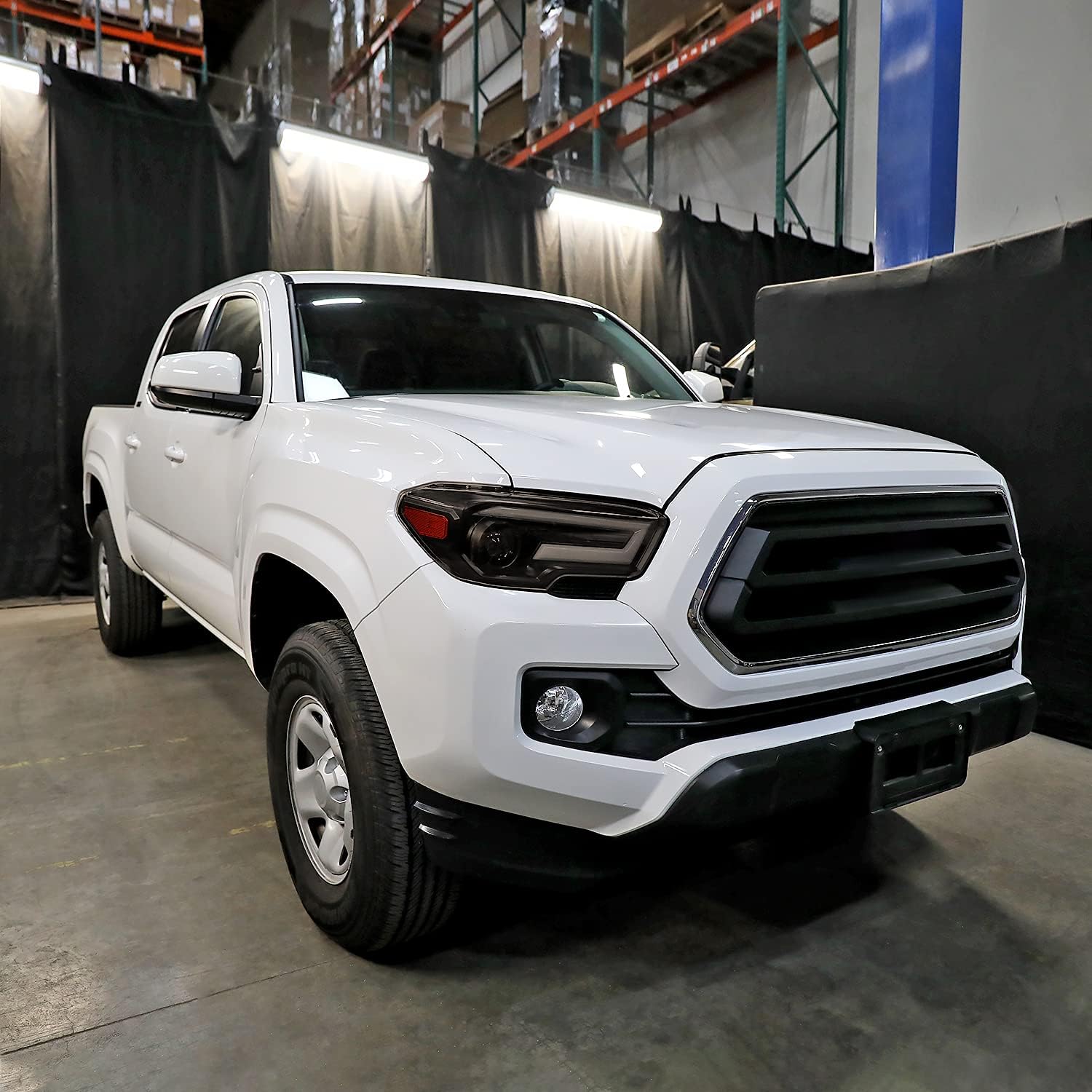 SPEC-D TUNING Black Smoke Projector Headlights w/Switchback Sequential LED Turn Signal Compatible with 2016-2022 Toyota Tacoma, Left + Right Pair Headlamps Assembly