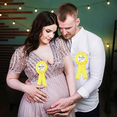 Miniatura 7 de HAPPYLAND - Pin de insignia de hojalata para baby shower de abejas amarillas para mamá y papá para mamá, juego de fiesta de revelación de género