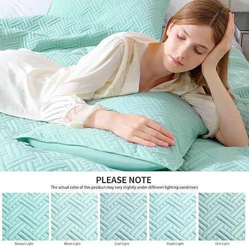 Miniatura 6 de Juego de colcha de tamaño individual, suave y ligero a rayas, colcha de microfibra reversible adecuada para todas las estaciones, color verde (1