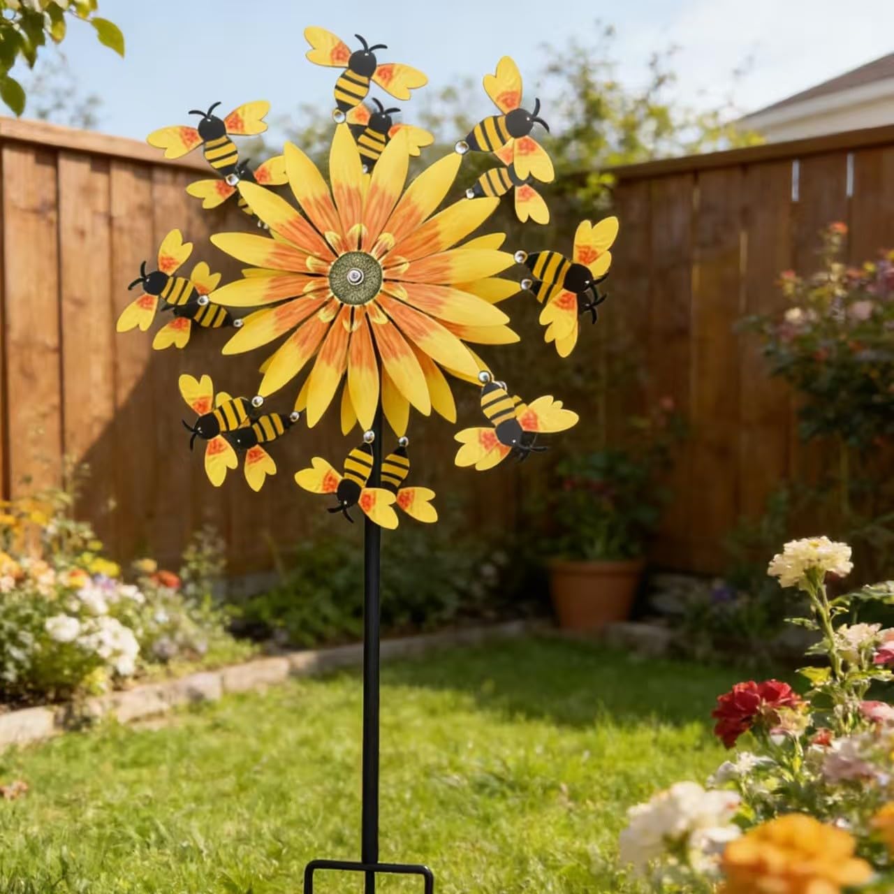 Moulin à Vent en Forme de Tournesol et Abeille, Moulin a Vent Jardin Exterieur avec Tige en Métal Décoration Rotative Alimentée par la Brise pour Pelouse, Jardin, Terrasse, Cour, Porche (A)