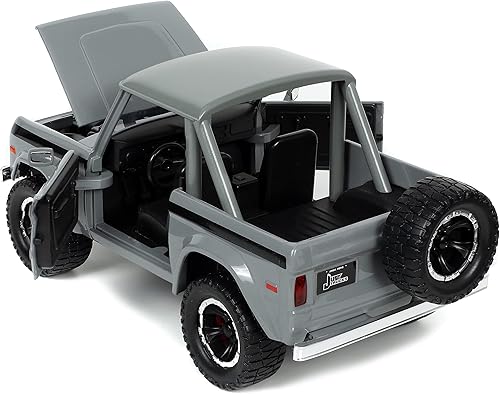 Miniatura 5 de Jada 33849 - Camioneta Bronco 1973 gris con rayas negras con ruedas adicionales, serie Just Trucks 124, modelo de coche fundido a troquel