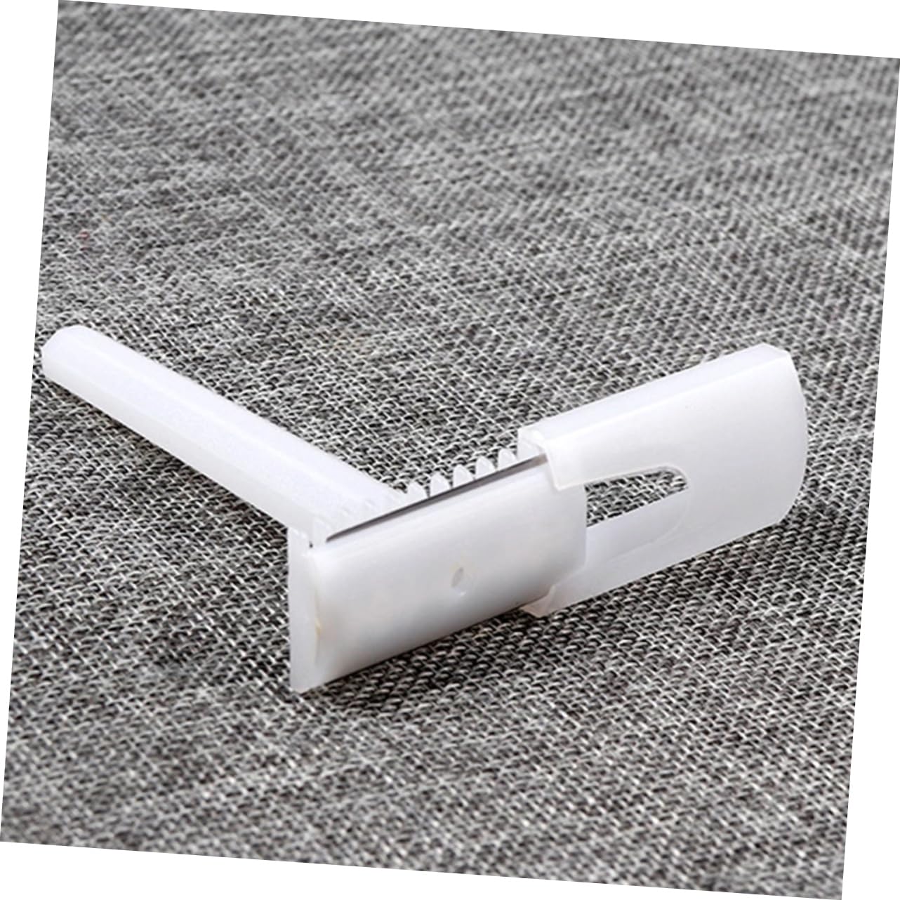 LIFKOME 50 Stück Einweg Rasierer für Damen Hygienische Rasierklingen für Körperhaare für Reisen Ergonomisches Design Leicht und Langlebig Hautirritationen