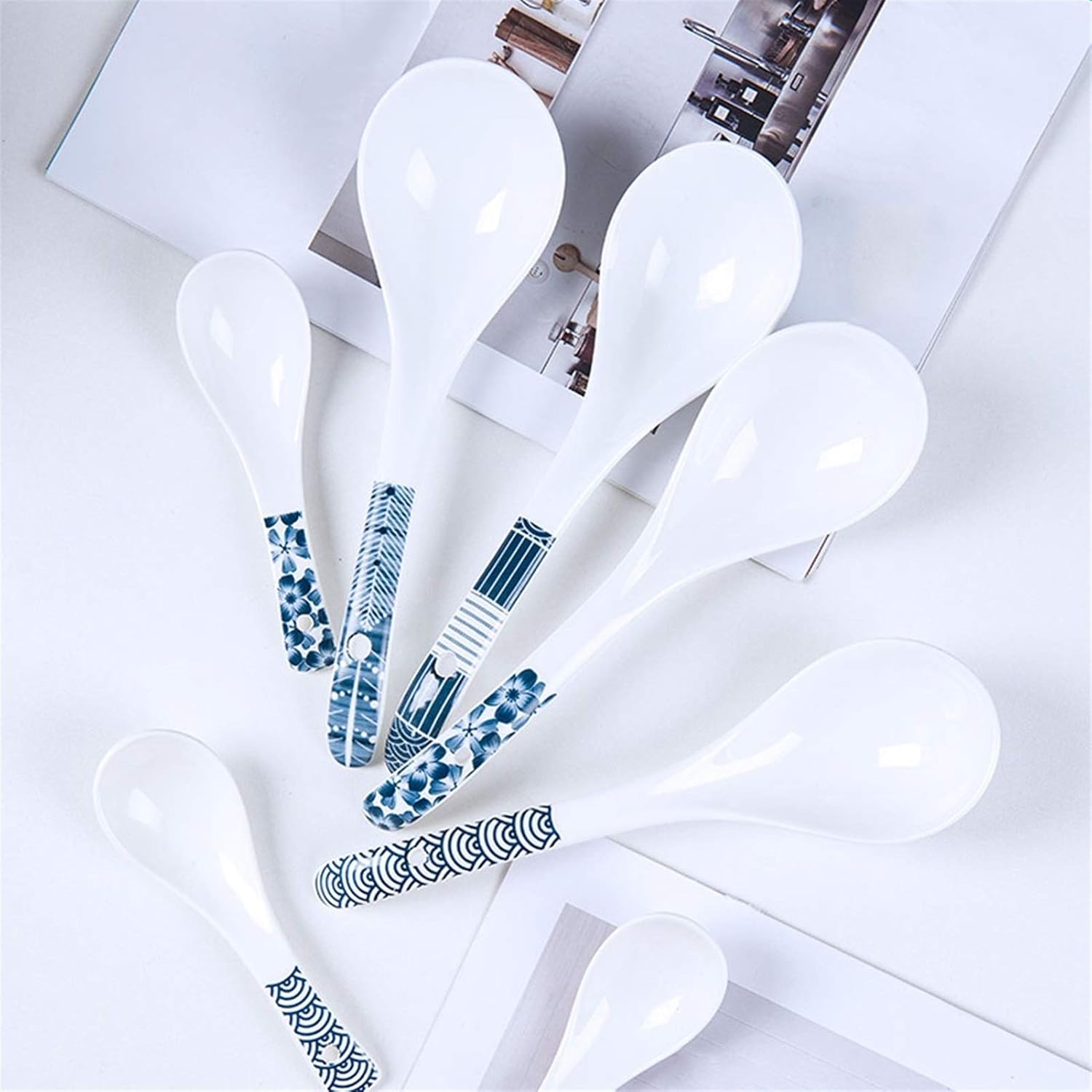 Scoop Soup Spoon Set Ceramic Porcelain Soup Spoon for Household Kitchen or Restaurant Japanese Style Soup Spoon (Four Pieces) Soup Spoon (Size : B)