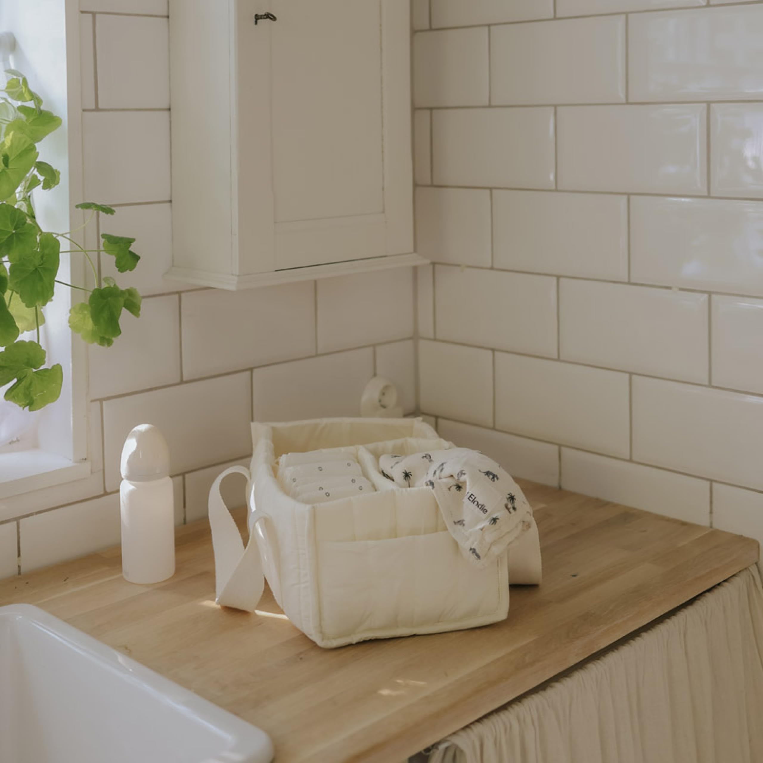Elodie Details Organizador de pañales para bebé de algodón, cesta cambiador portátil lavable a máquina, con separadores extraíbles, organizador para pañales, toallitas y accesorios – Creamy White
