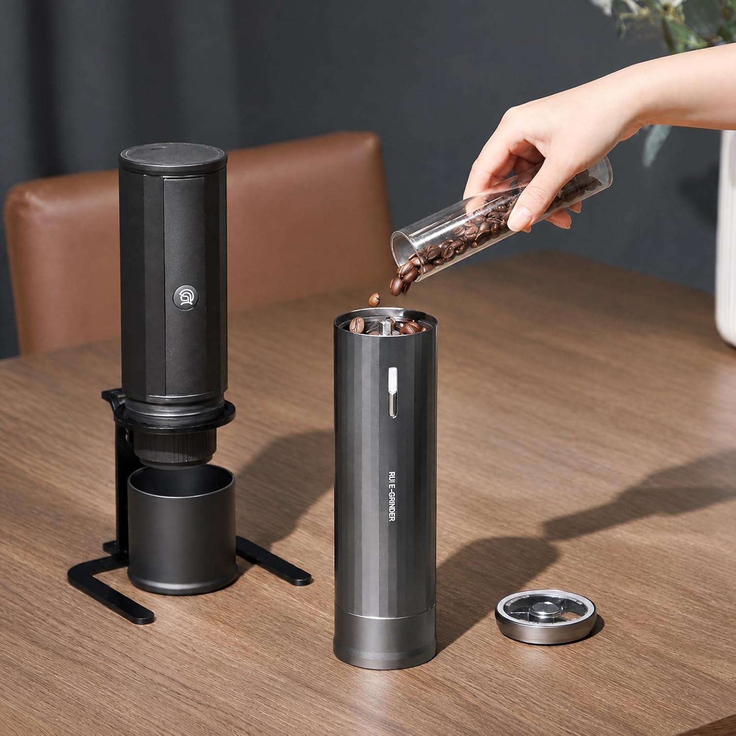 zeroHero Rui Portable Electric Coffee Grinder with 25g capacity
