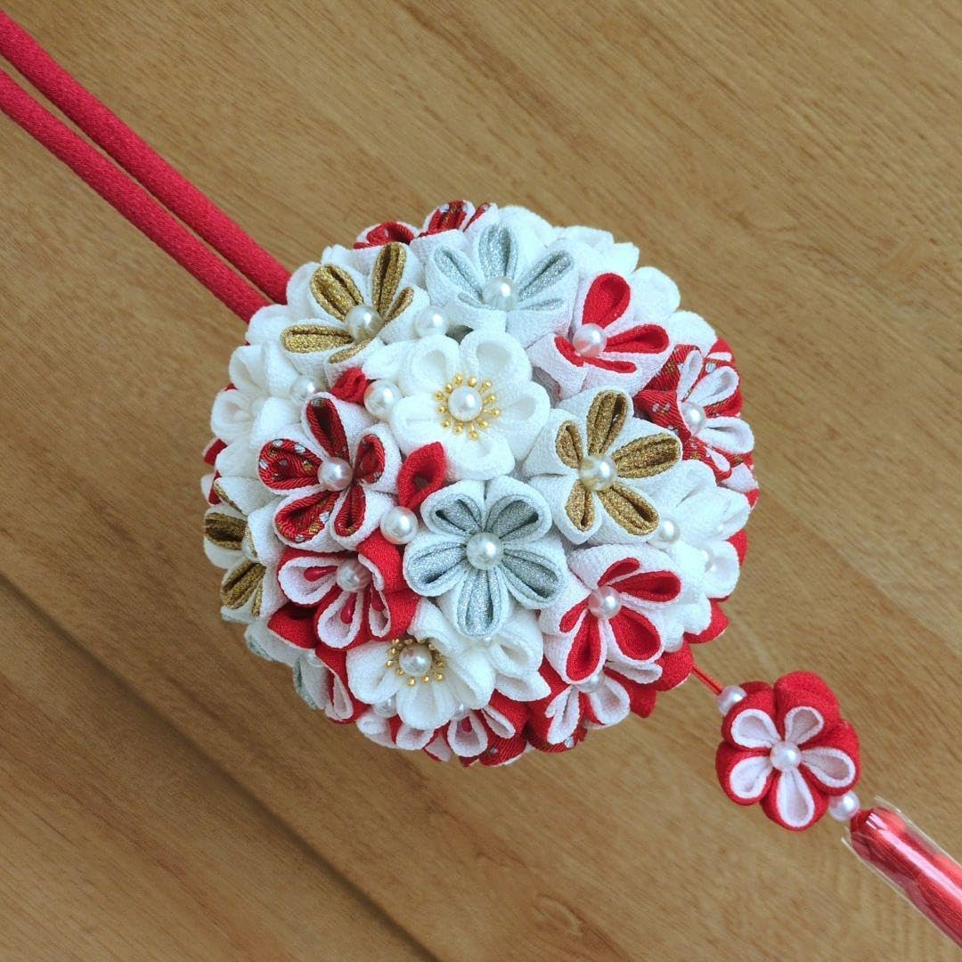 つまみ細工ボールブーケNo74 和装だったら絶対もちたい！《つまみ細工