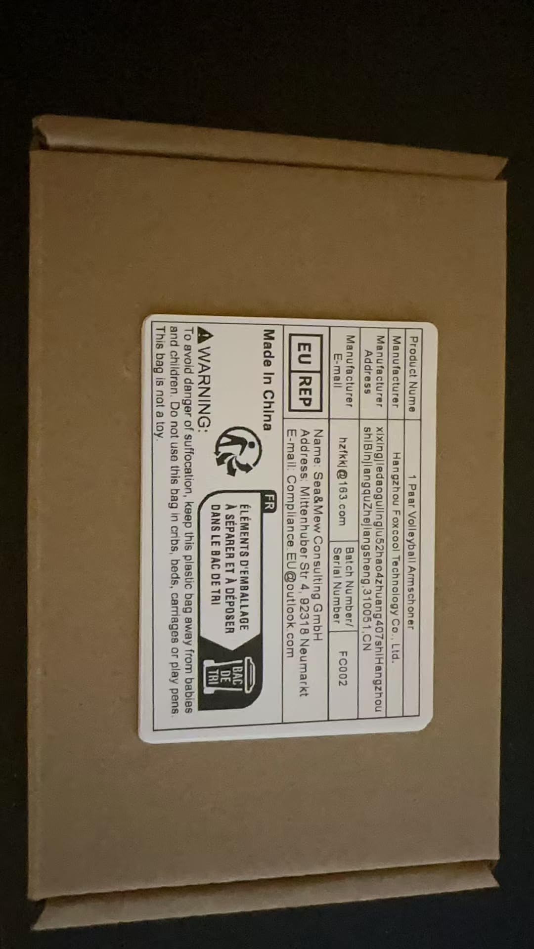 Erioscar 1 Par Volleyball Mangas Protectoras para Brazos, Manguitos Voleibol, Coderas de Compresión, Mangas Deportivas para Antebrazo, con Almohadilla Protectores y Orificio para el Pulgar (Negro)