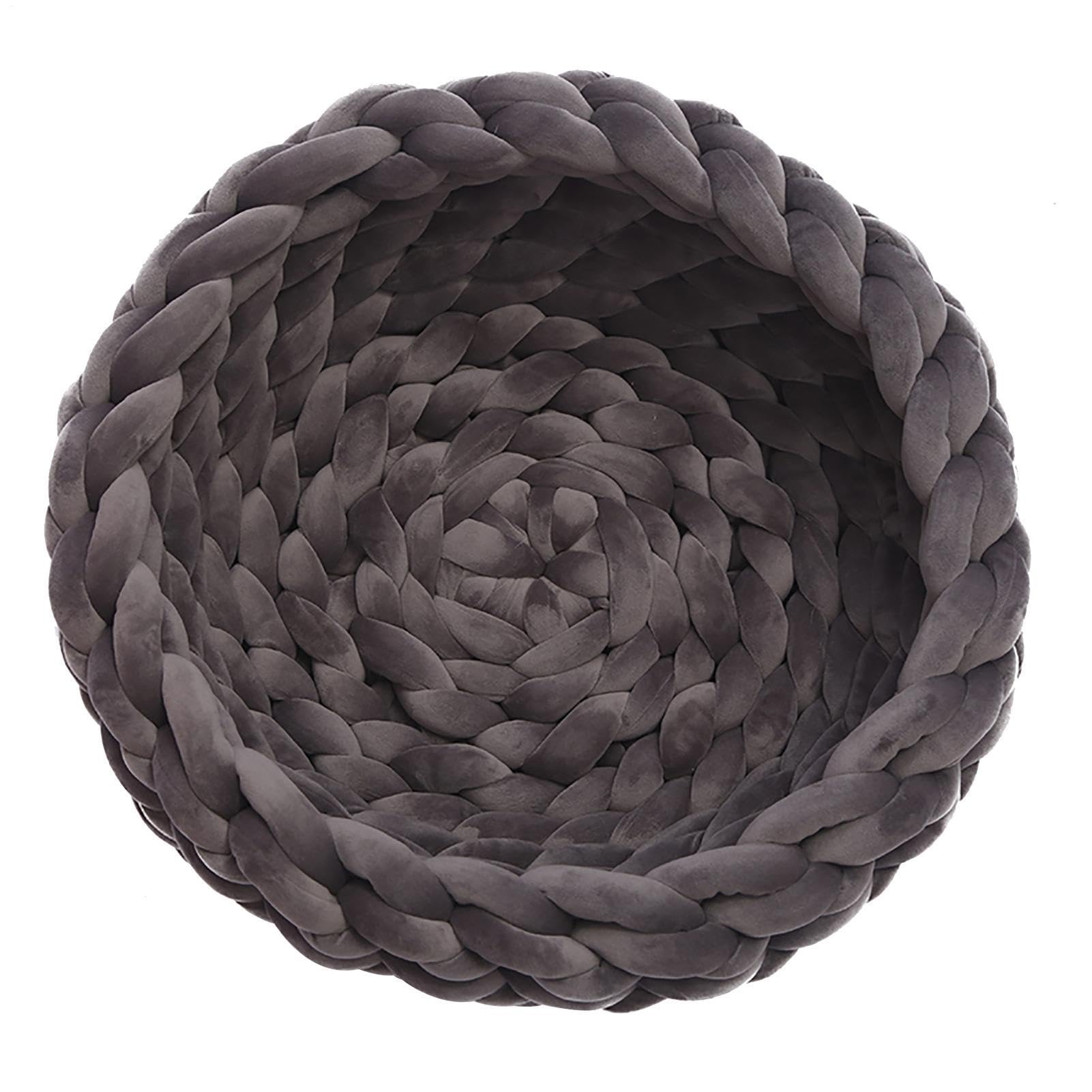 NevPuose Chunky Knit Cat Bed – Soft Yarn Woven Pet Nest, Warm Sleeping Basket, Handmade Indoor Pet Furniture Design | for Cats Small Dogs Home Comfort Resting Spot Living Room Bedroom Use