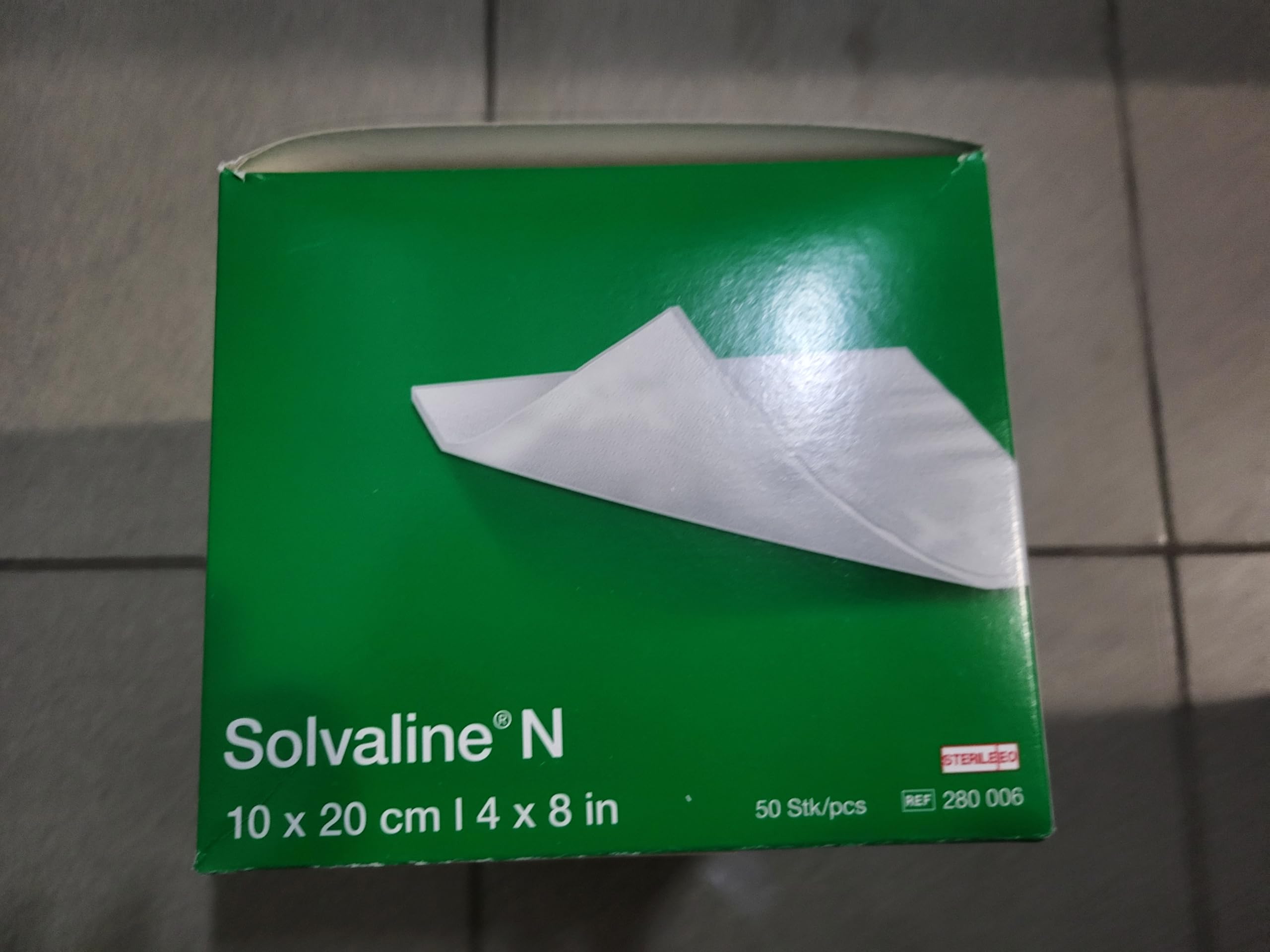 Solvaline N compresse per ferite non sterili, 50 pezzi, 10 x 20 cm