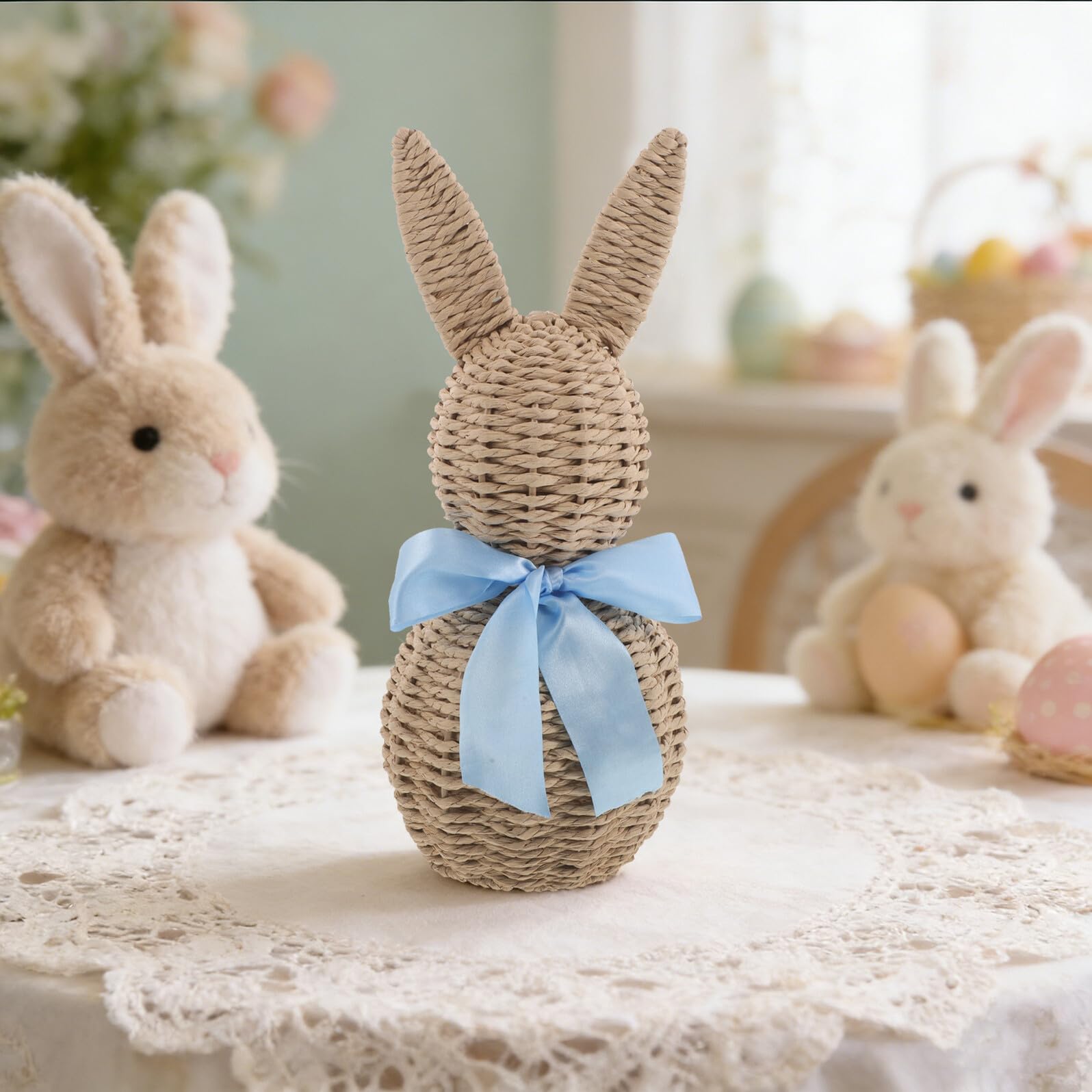 Centrotavola Coniglietto Pasquale Intrecciato a Mano in Finto Rattan Blu da 12", Decorazione Primaverile Rustica Stile Fattoria per Tavolo e Mensola