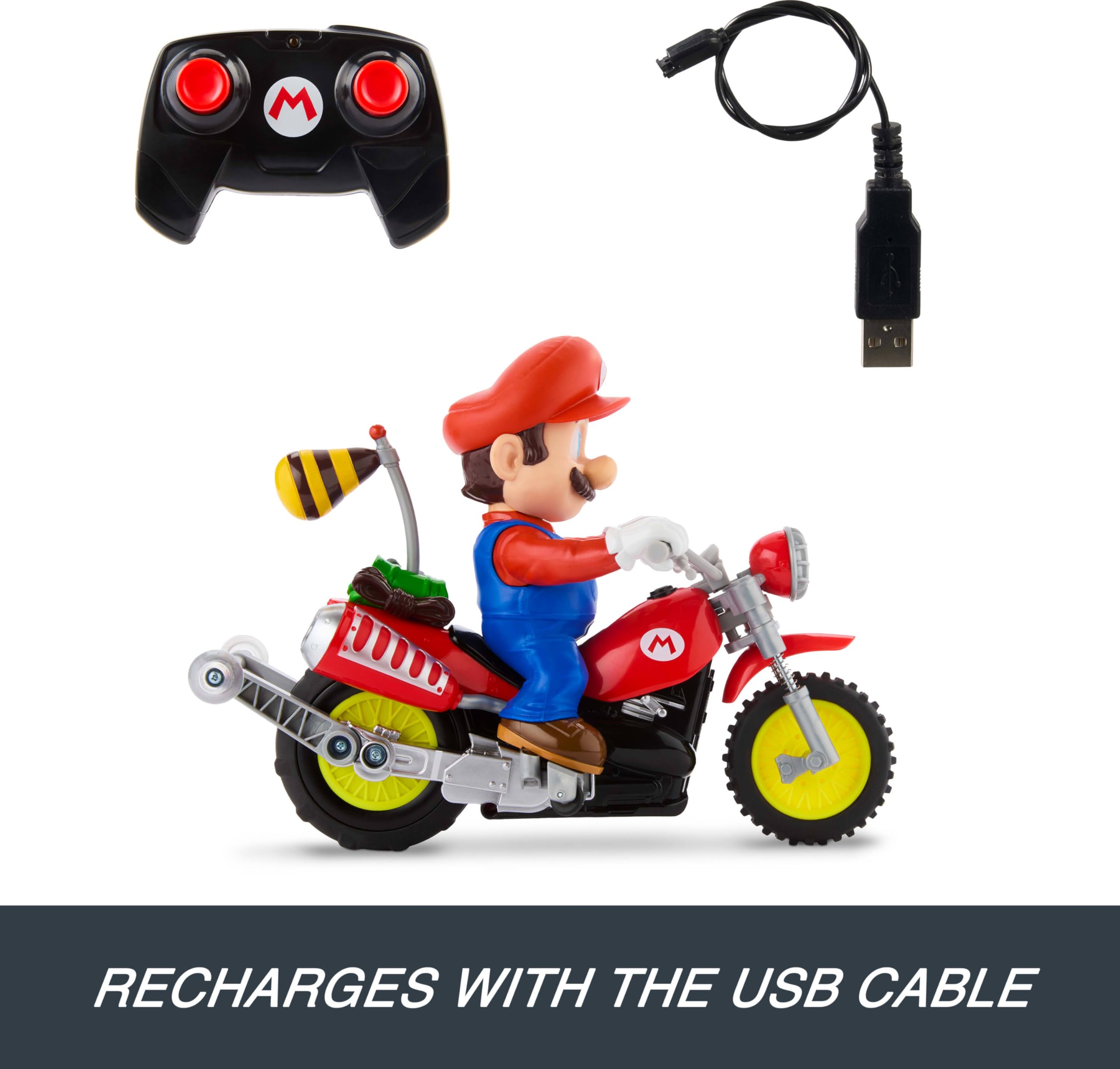 Hot Wheels Mario Kart Moto teledirigida, Moto de Motocross teledirigida para Hacer caballitos de “Super Mario Galaxy: la película” con Figura de héroe, JML15
