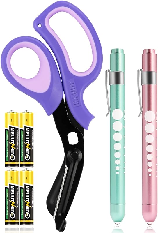 MEUUT Paquete de 3 tijeras médicas con luces para bolígrafo y 4 pilas AAA para enfermera | Una tijera para traumatología patentada de 7,8", llave para tanque de oxígeno, dos linternas médicas con 4 pilas AAA, medidores de pupila y reglas de 5 cm.