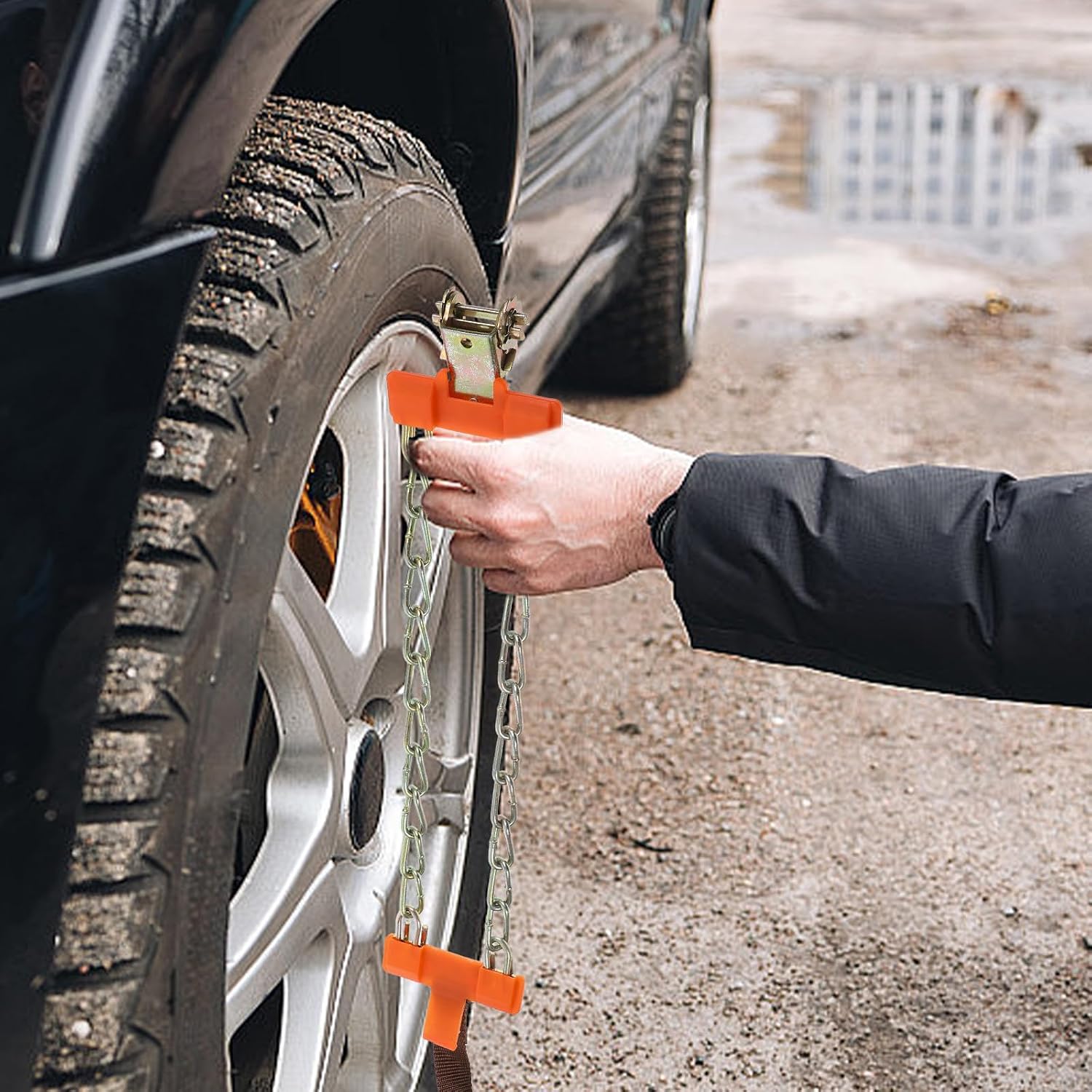 Car Tire Snow Chains Anti-skid Truck Tire Chains Large Size Universal Fit for Passenger Cars and Suvs Emergency Winter Traction Accessories