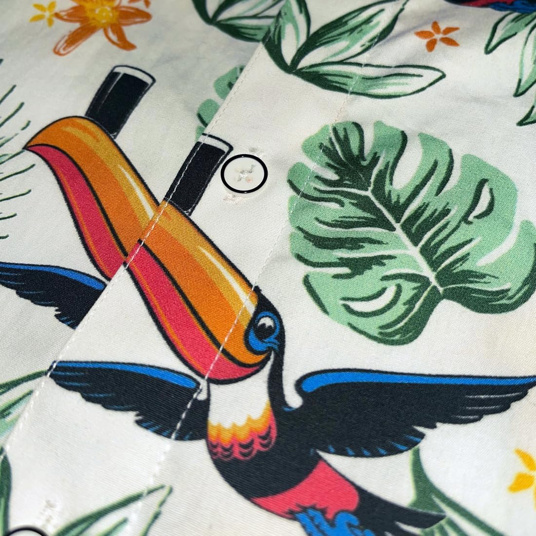 Guinness - Camicia hawaiana a mezza manica con tucano bianco