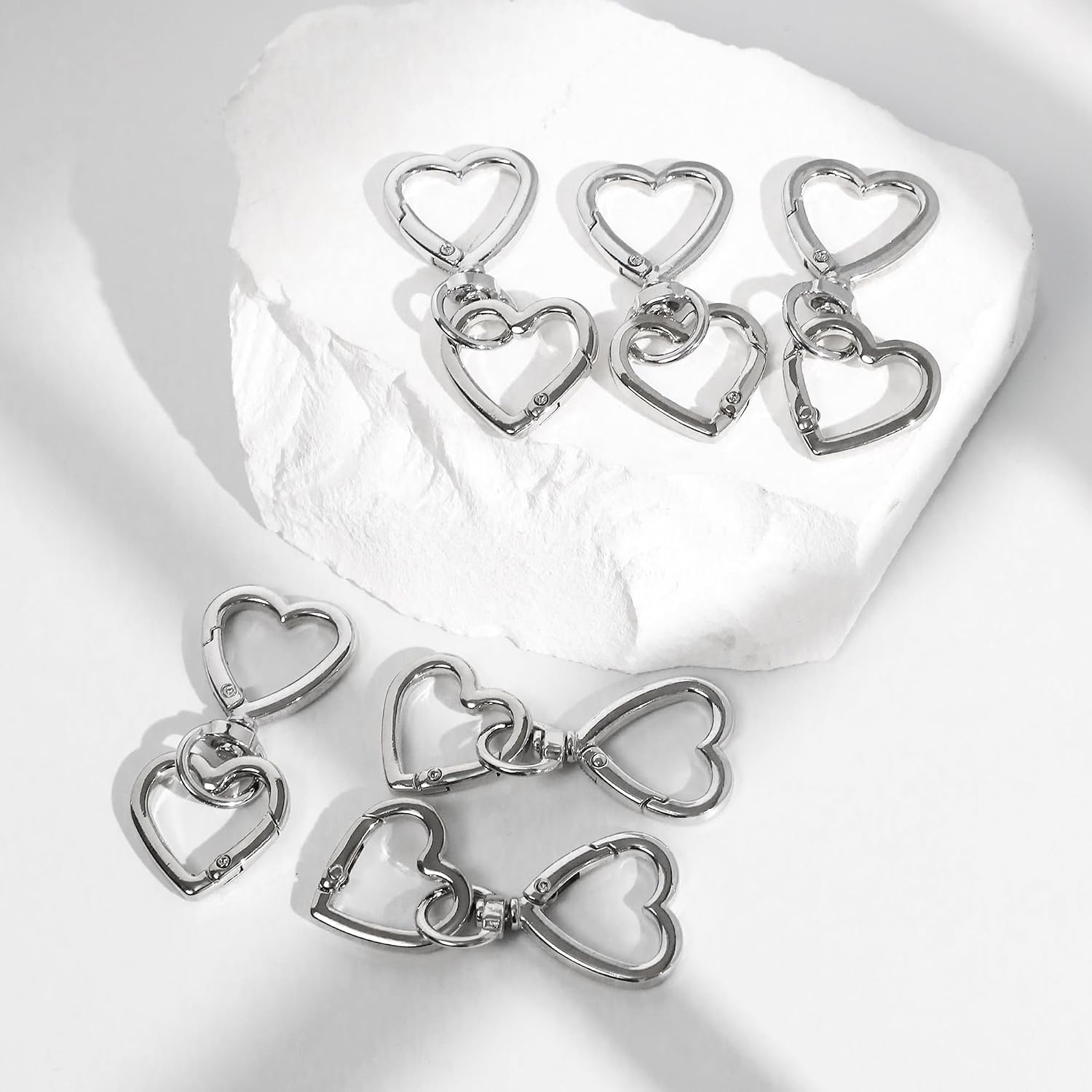12 Pcs Heart Swivel Spring Clasps，Metal Spring Key Chain Hook Clasps，Clip Hanging Hooks for DIY Crafts Key Chain (Bright Silver