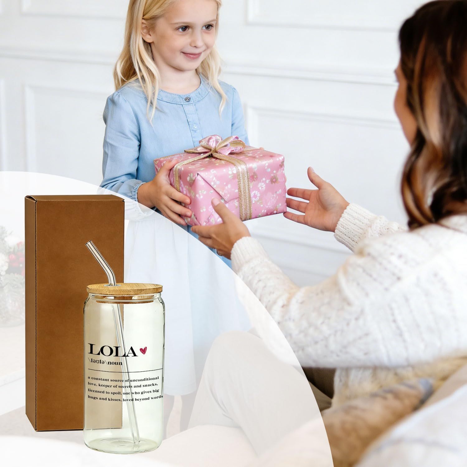 IWXYI Lola Gifts for Grandma Glass Cup with Lids and Straws 14oz, Grandma Mother's Day Birthday Gifts from Grandson Granddaughter Iced Coffee Tea Drinking Glasses with Cleaning Brush